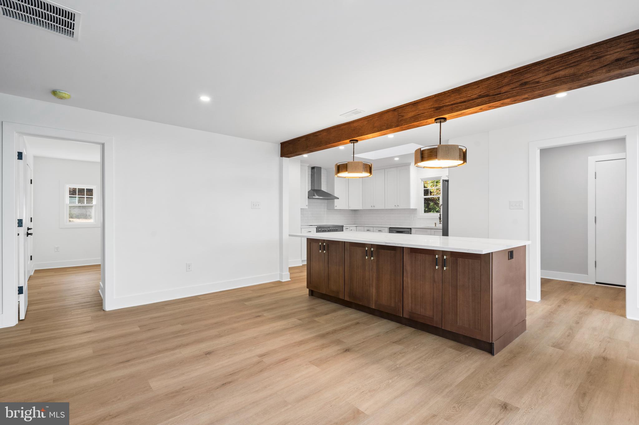 GLEN WOOD - Residential