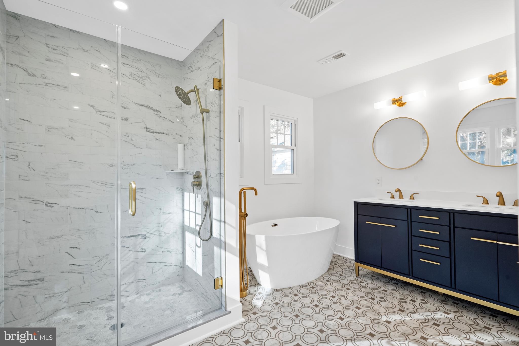 GLEN WOOD - Residential