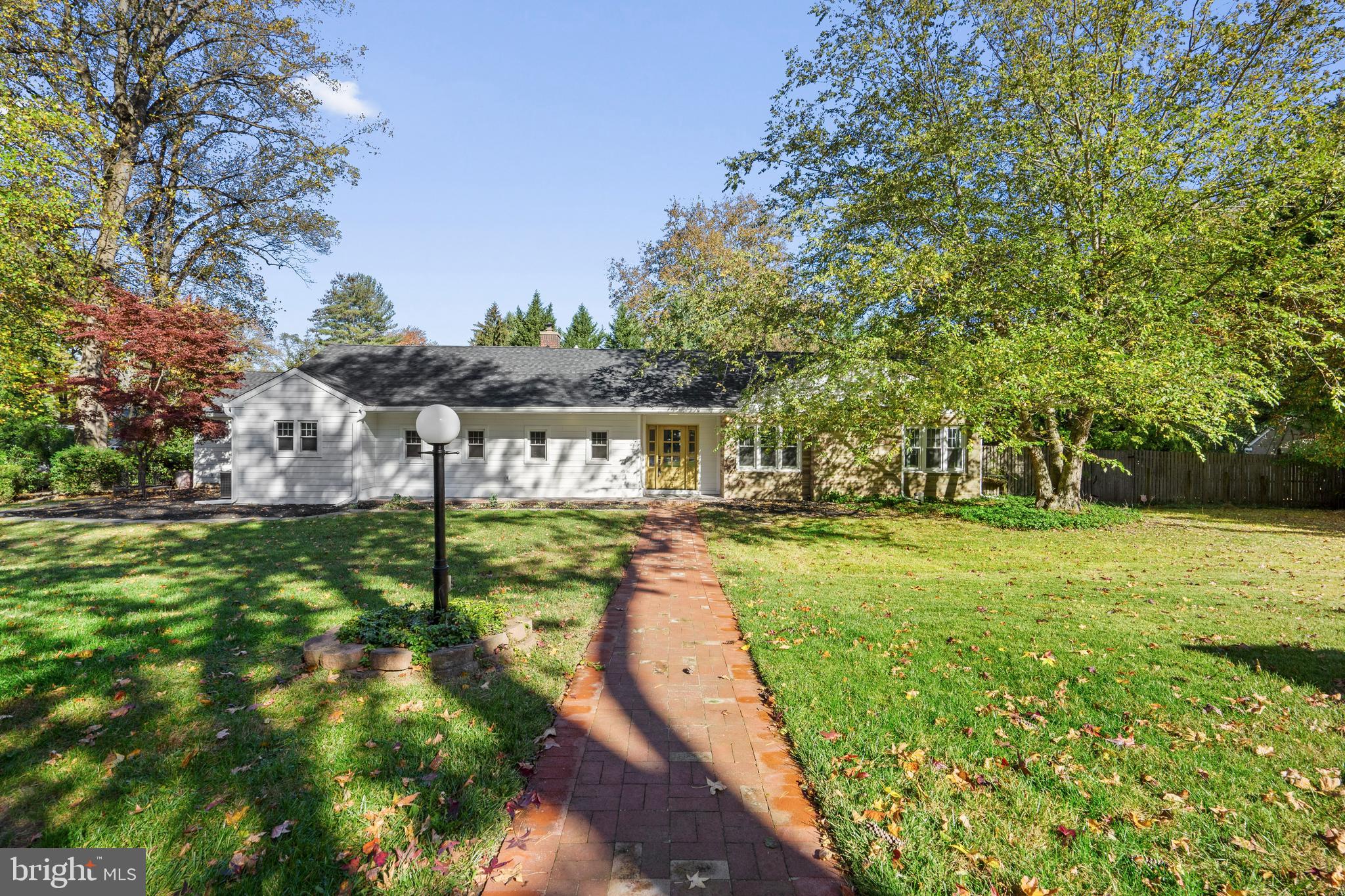 GLEN WOOD - Residential