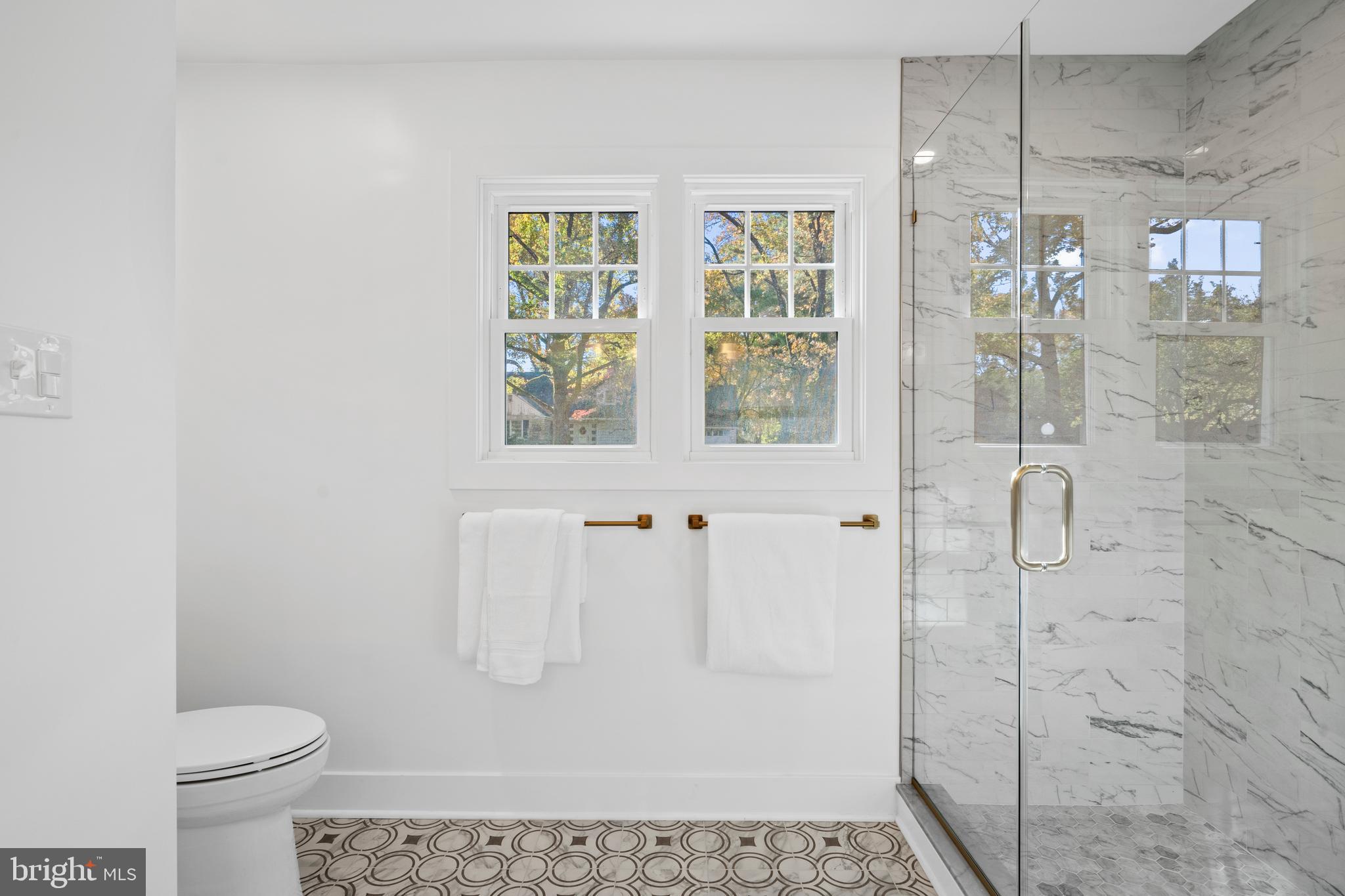 GLEN WOOD - Residential