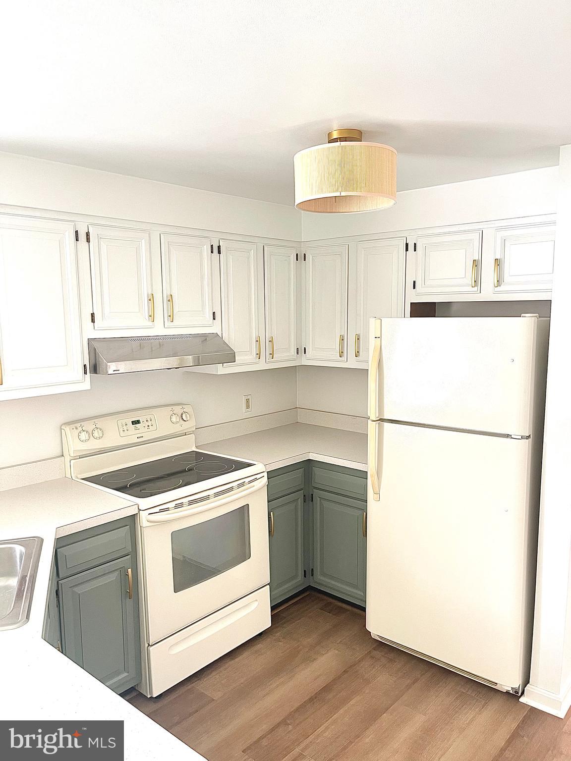 BATTLEFIELD KNOLLS - Residential