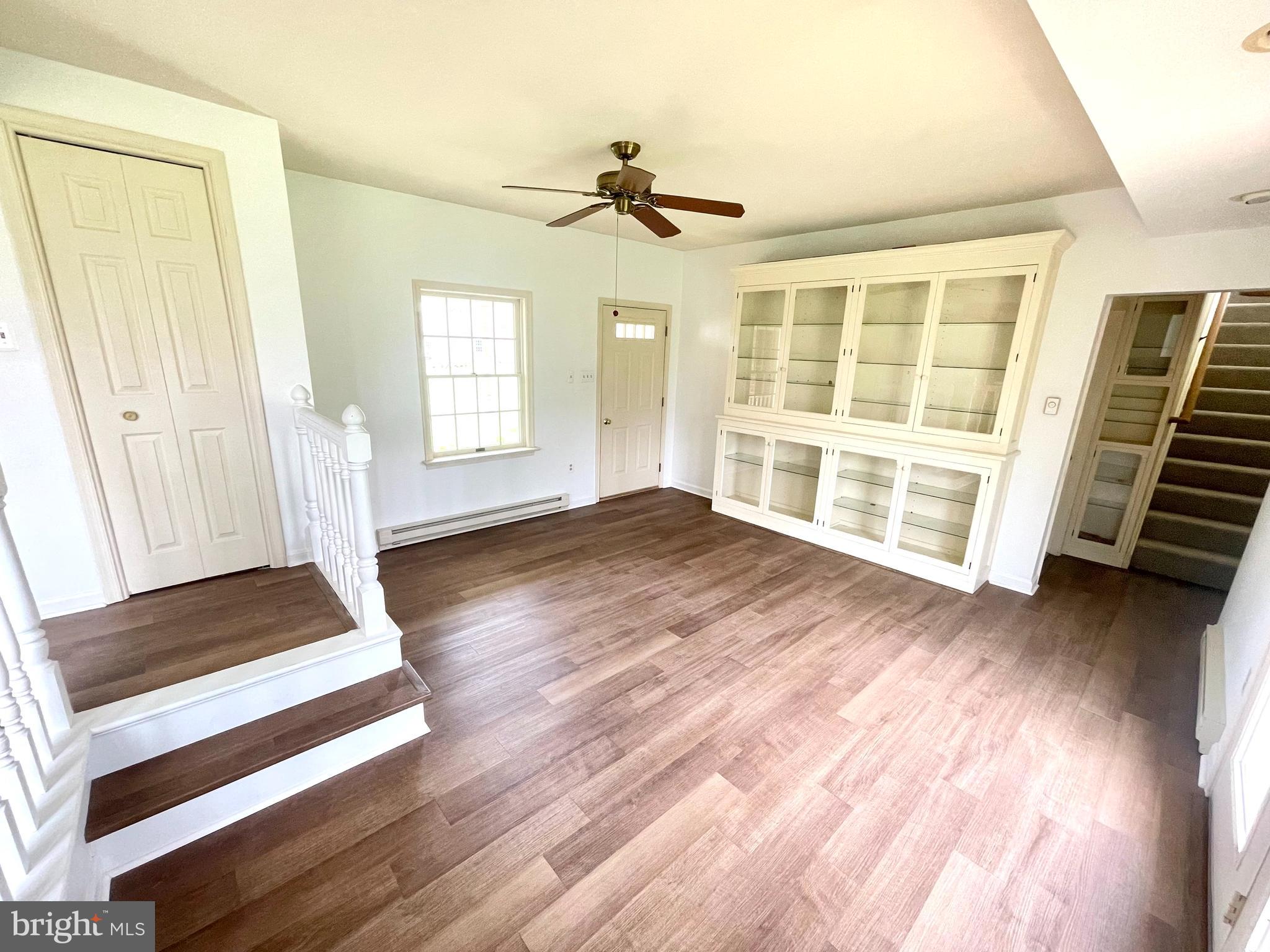 BATTLEFIELD KNOLLS - Residential