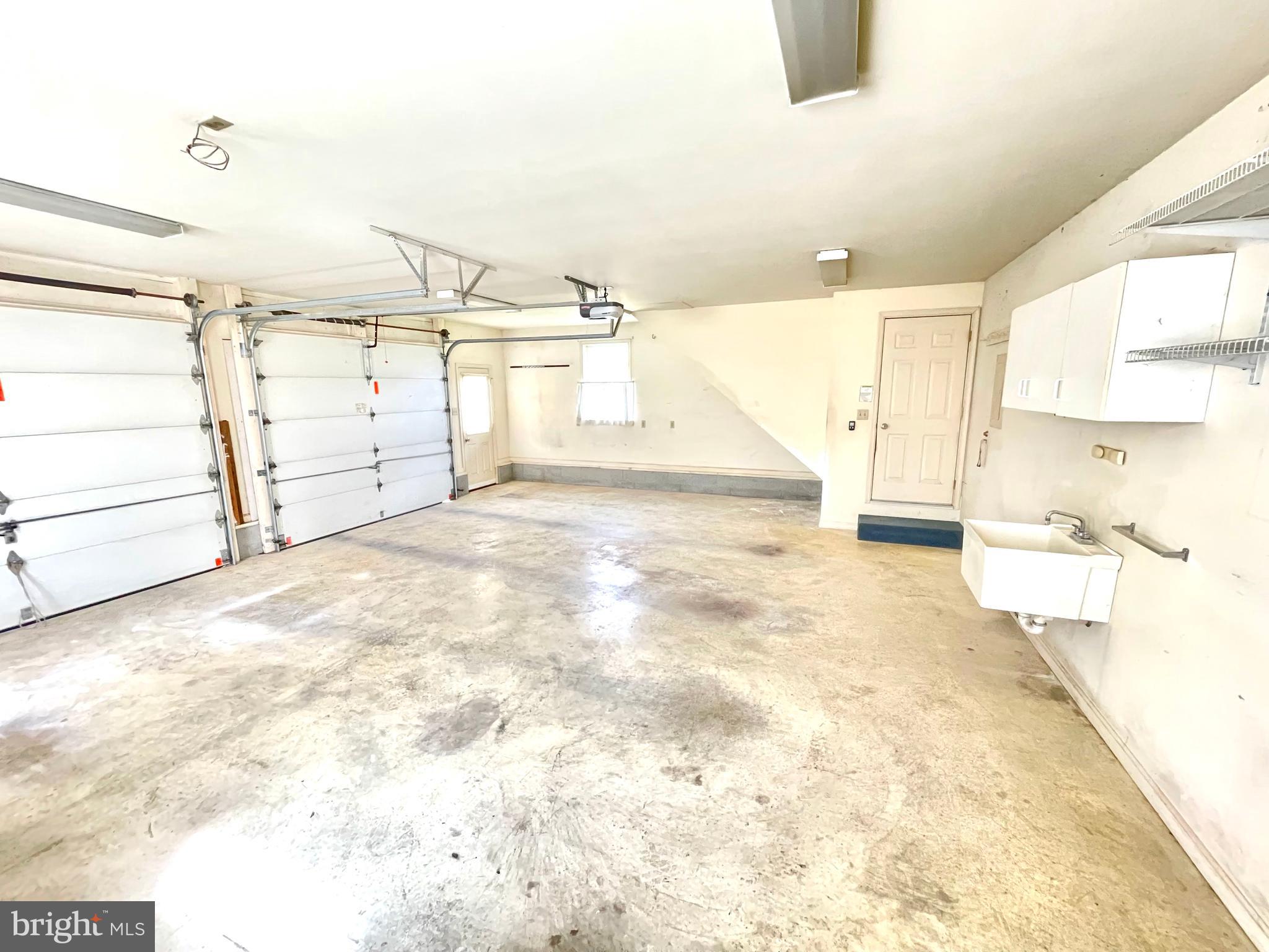 BATTLEFIELD KNOLLS - Residential