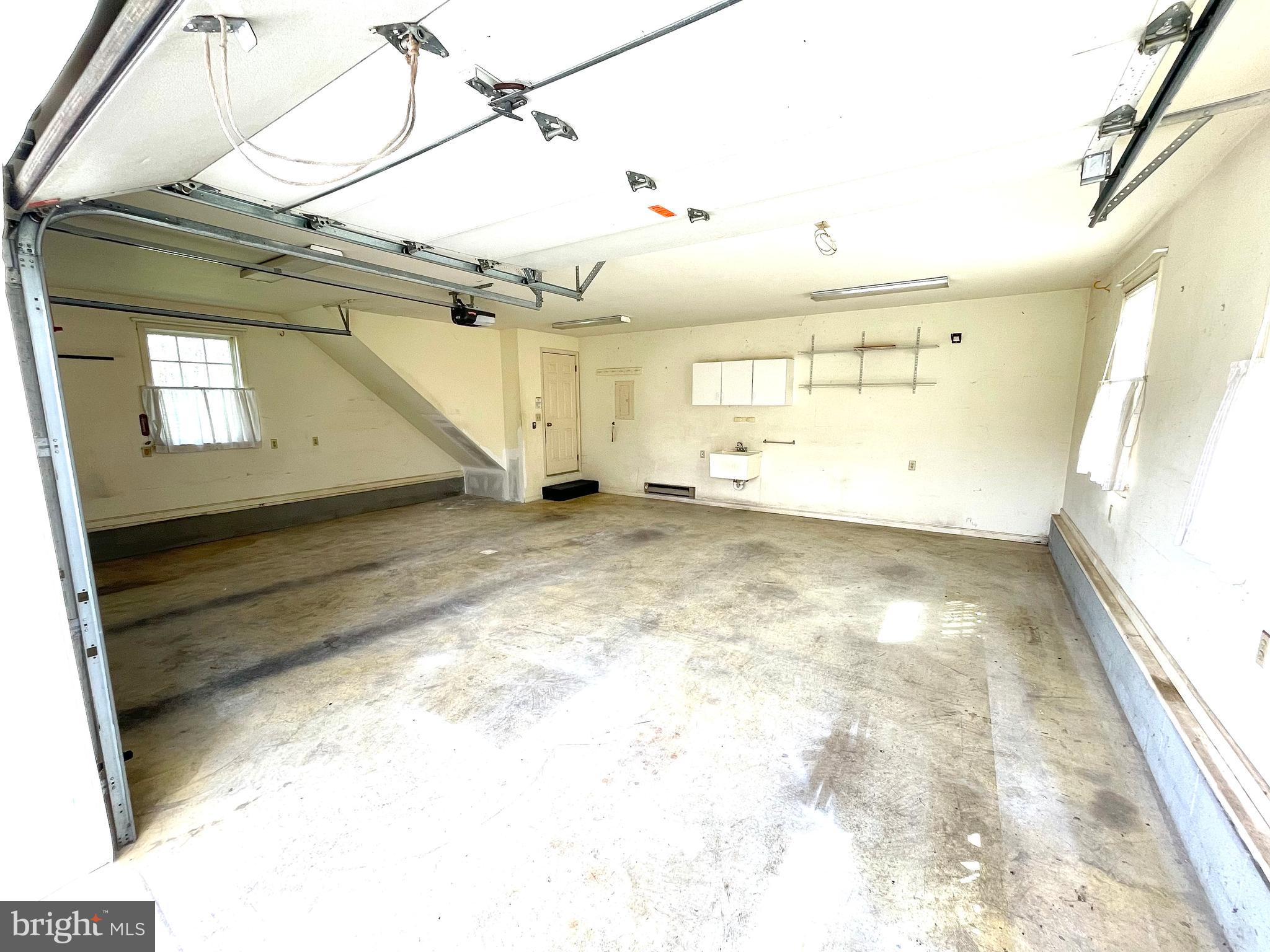 BATTLEFIELD KNOLLS - Residential