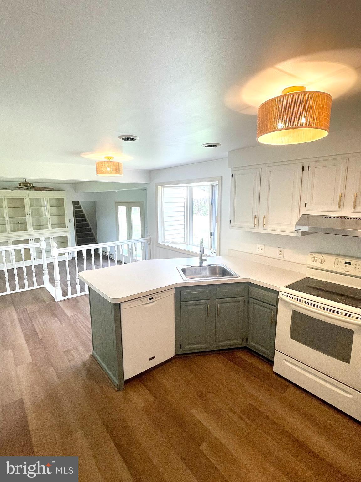 BATTLEFIELD KNOLLS - Residential