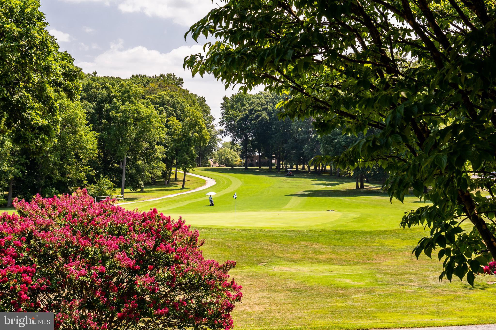 LEISURE WORLD - Residential