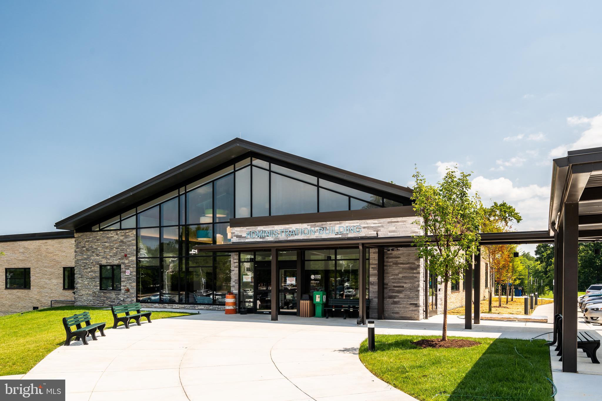 LEISURE WORLD - Residential