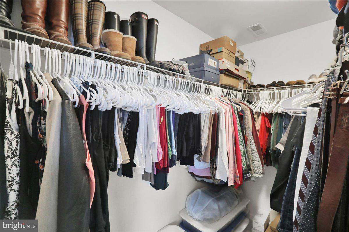 WINDLESTRAE - Residential