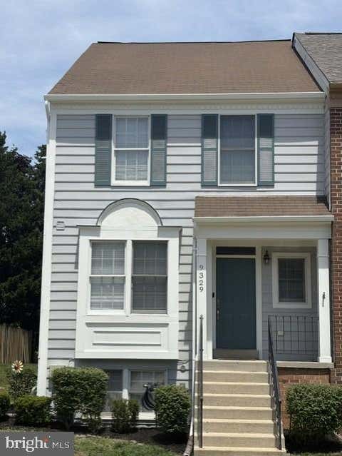 Townhouse For Sale - 9329 Kendal Circle<br/> LAUREL, MD 20723