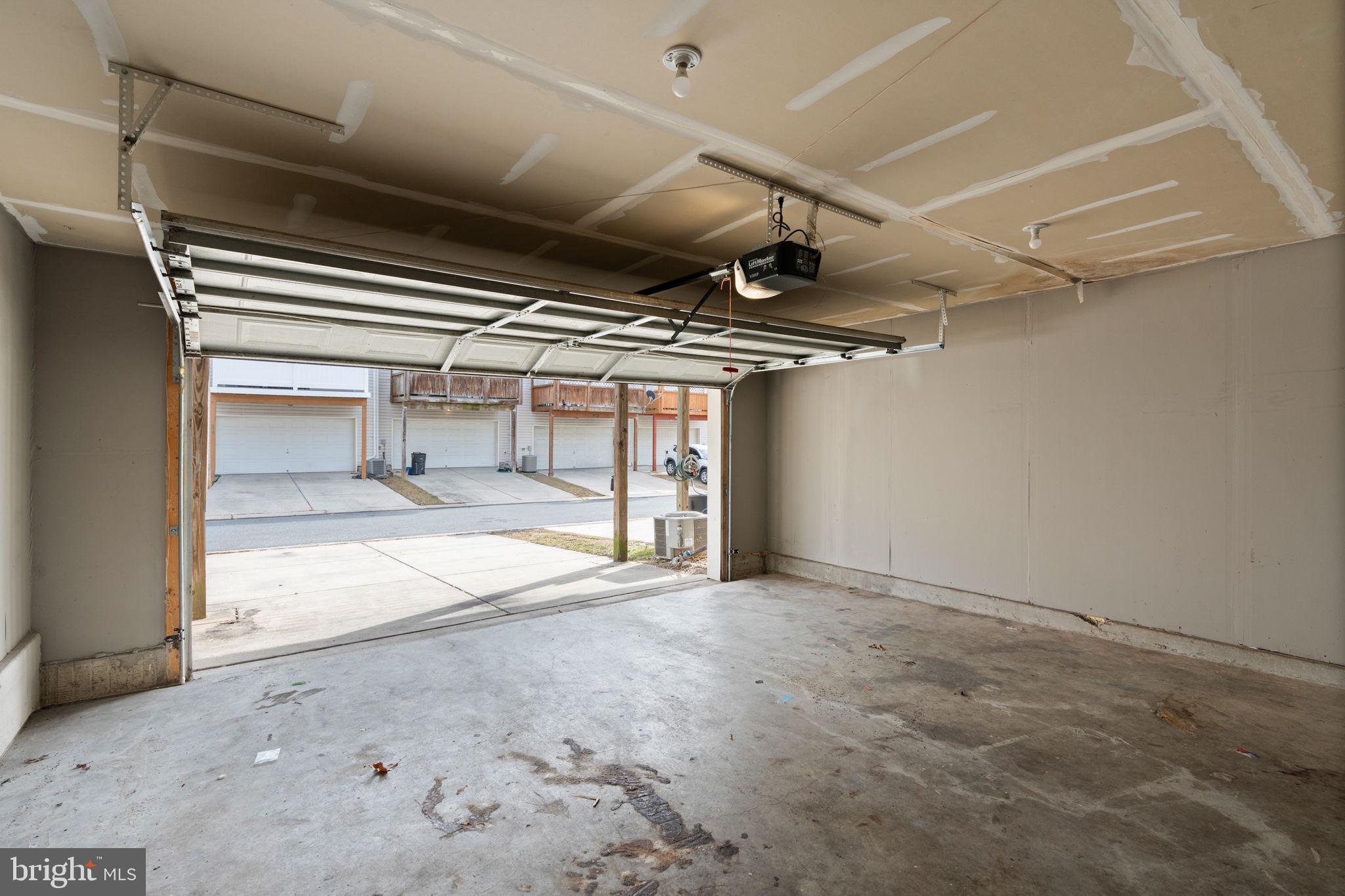 MIRAMAR LANDING - Residential