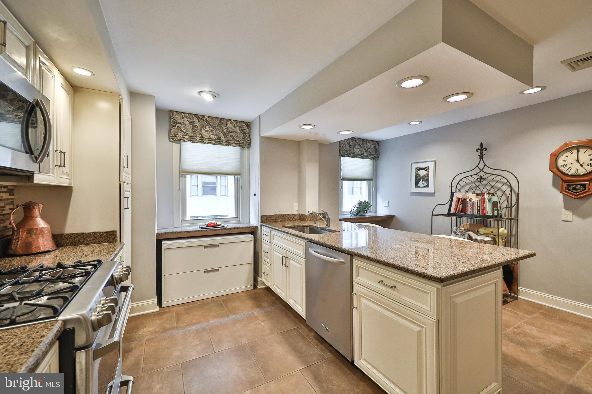 RITTENHOUSE SQUARE - Residential