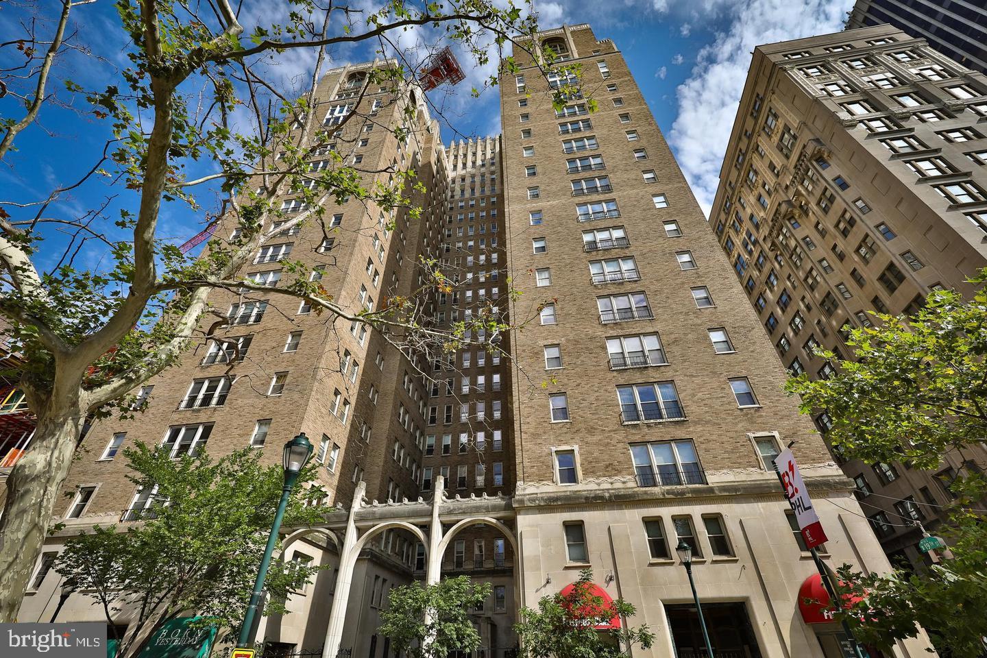 RITTENHOUSE SQUARE - Residential