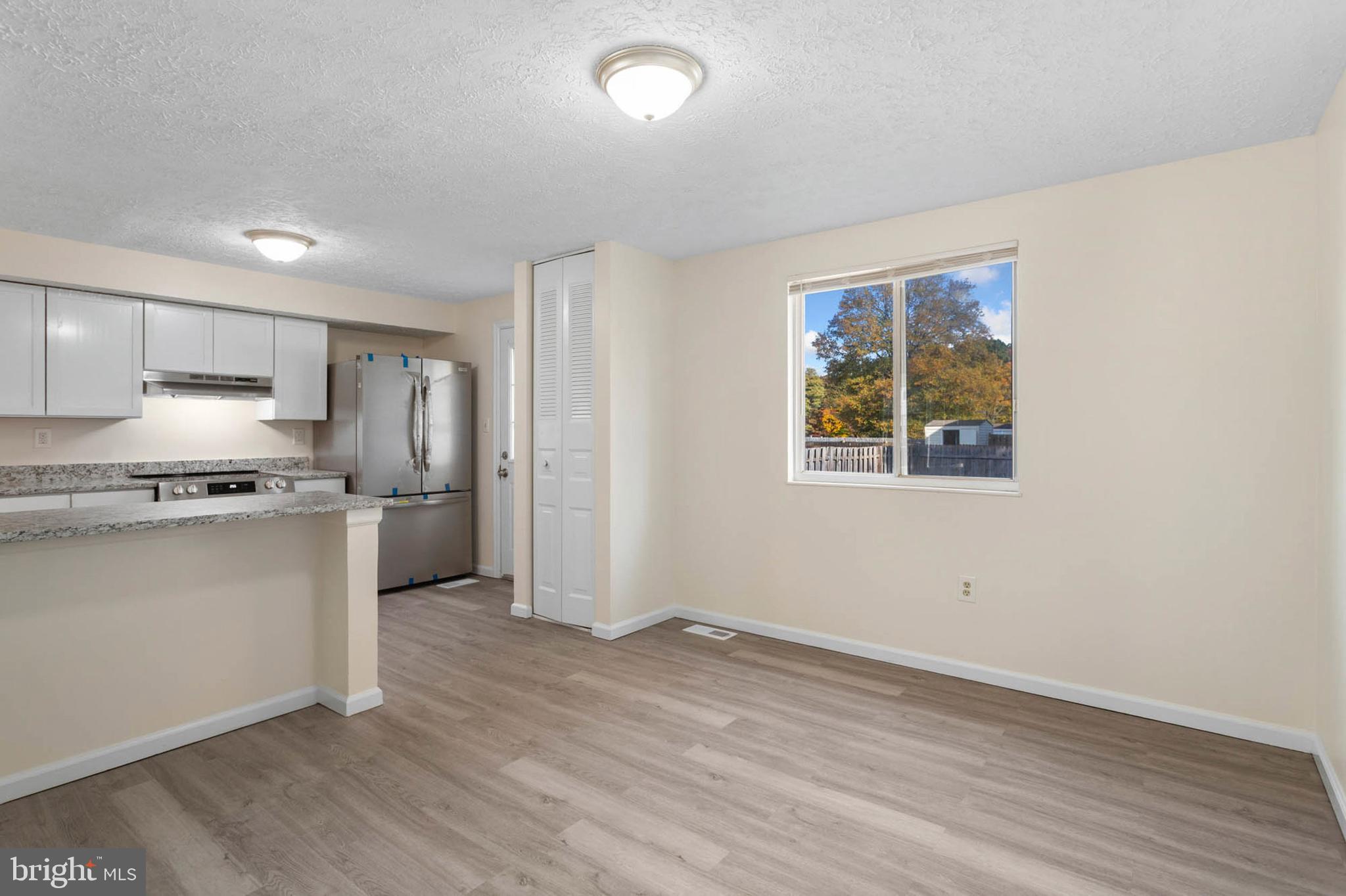 LAUREL HIGHLANDS - Residential