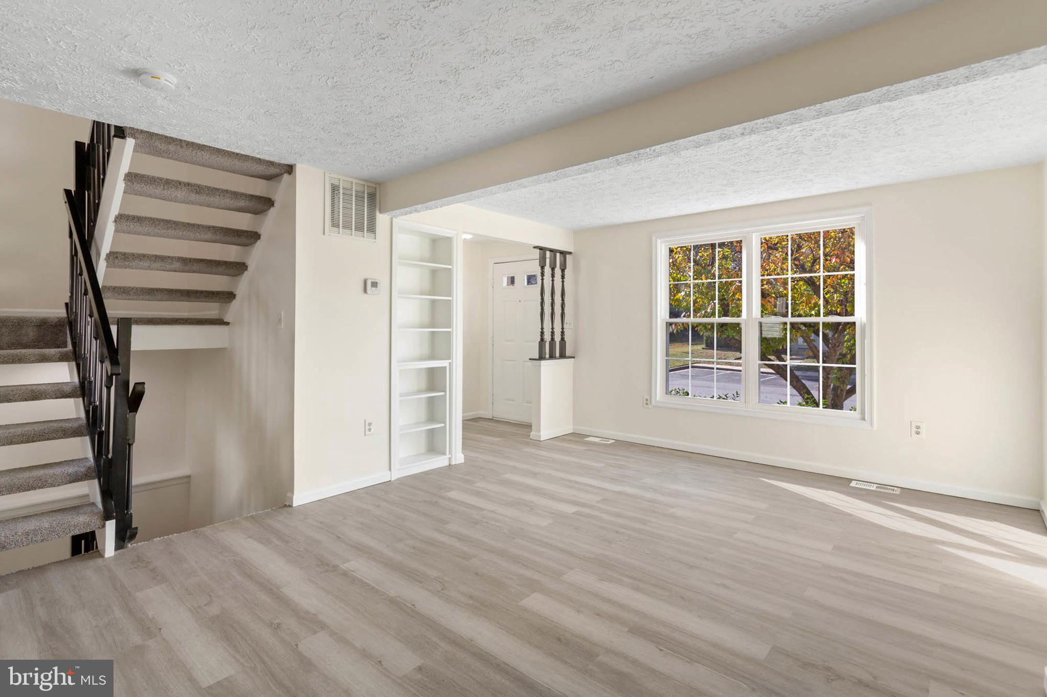 LAUREL HIGHLANDS - Residential