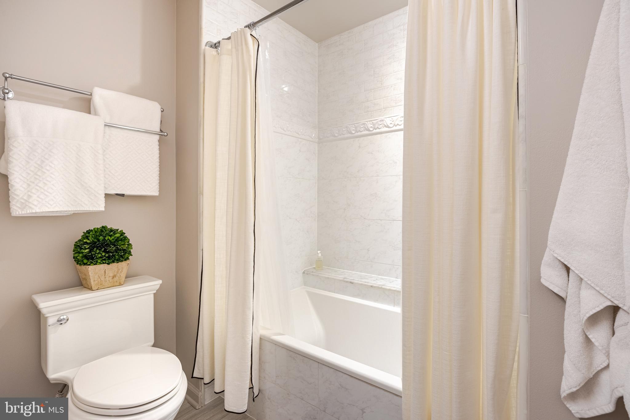 NATIONAL PARK SEMINARY - Residential