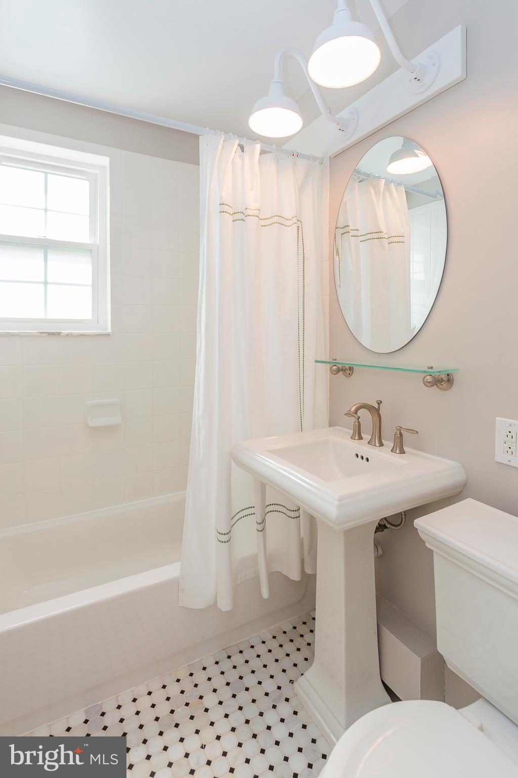 THE ARLINGTON - Residential