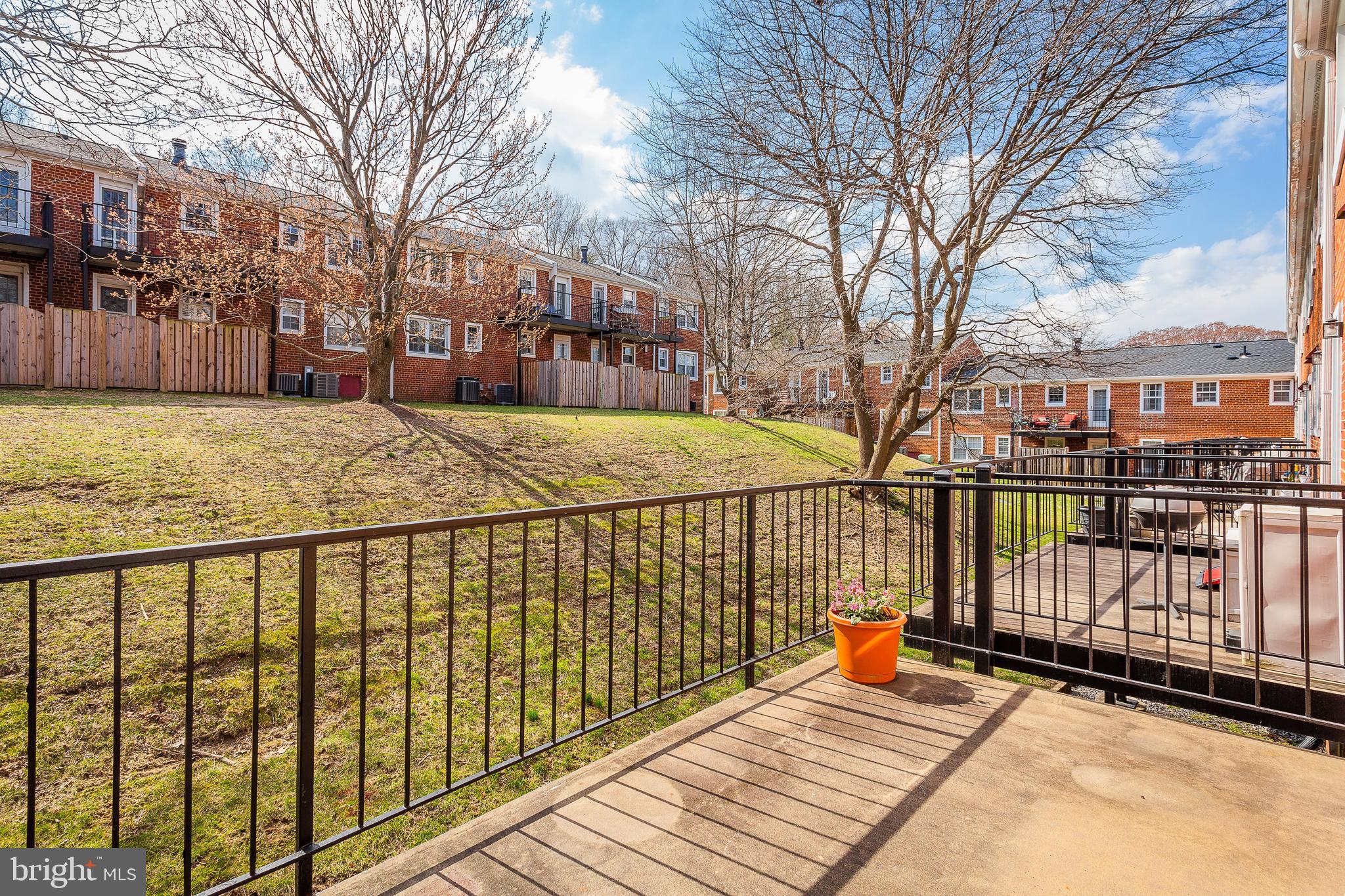 THE ARLINGTON - Residential