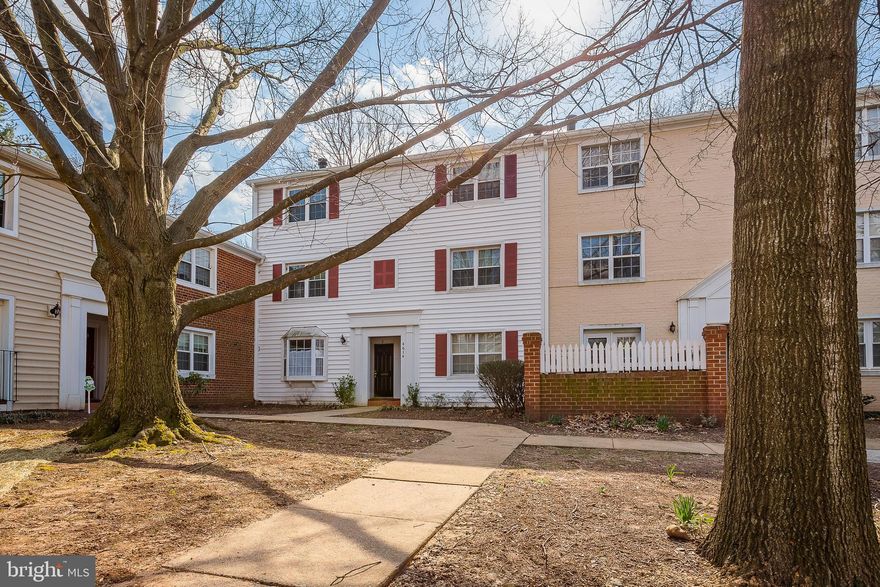 Don't miss this rarely available large 2 bedroom, 1 bath updated end unit condo on 2 levels.  Feautres include: custom kitchen cabinets with soft close drawers, granite countertops, stainless steel appliances, mahogany wood floors on main level, new carpet upstairs, fresh paint, wood-burning fireplace, sunny balcony, Elfa shelving in 2nd bedroom, and laundry on bedroom level. Everything is done and waiting for you!