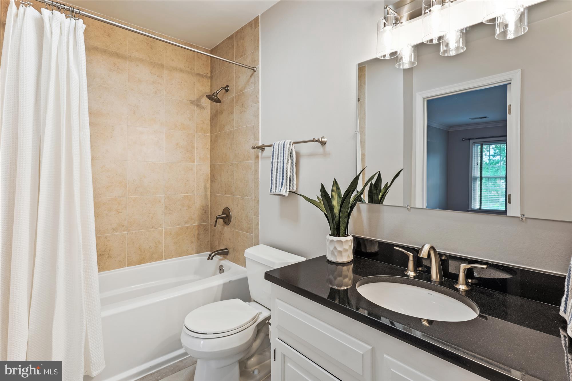 POTOMAC VILLAGE - Residential