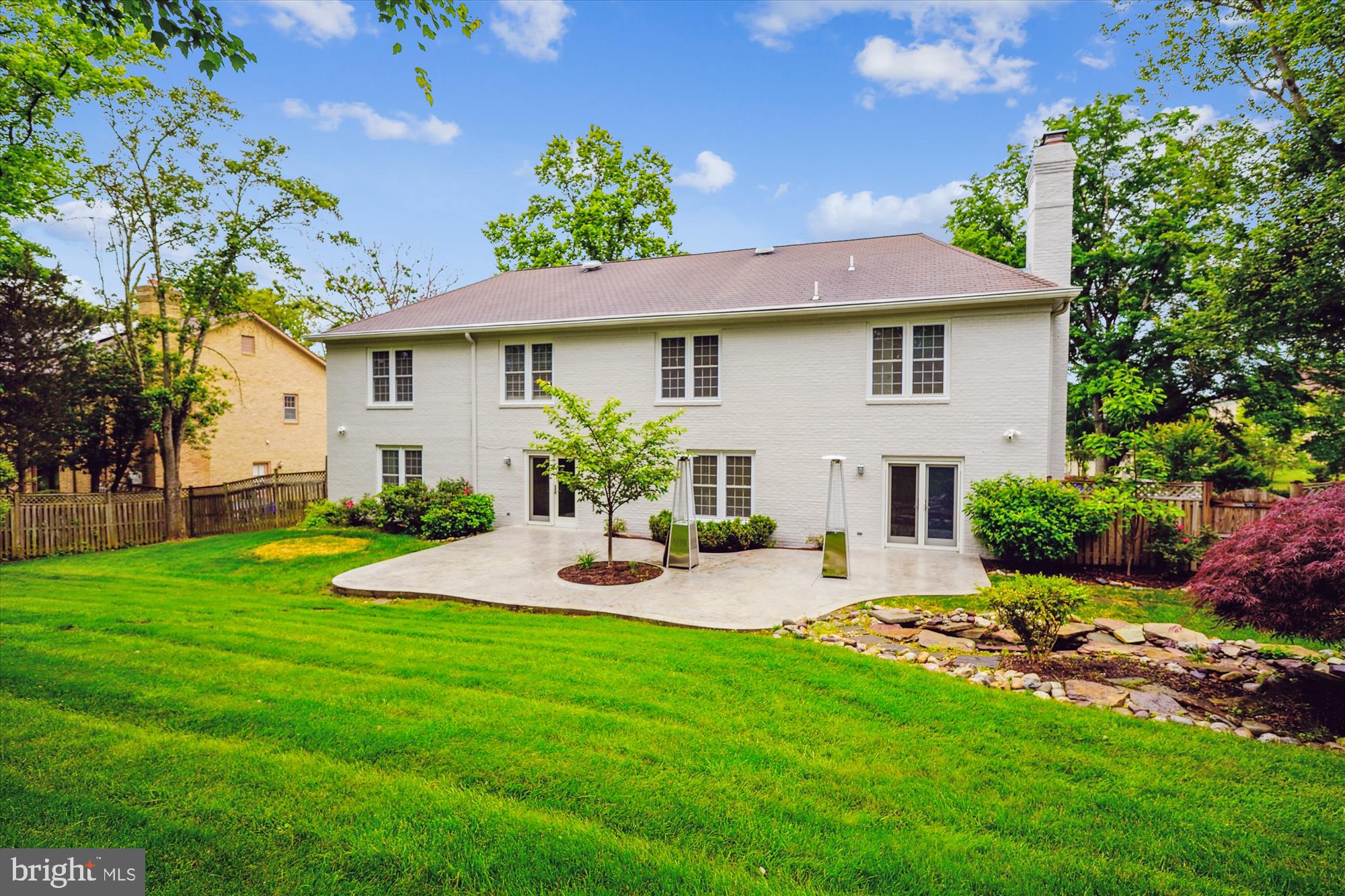 POTOMAC VILLAGE - Residential