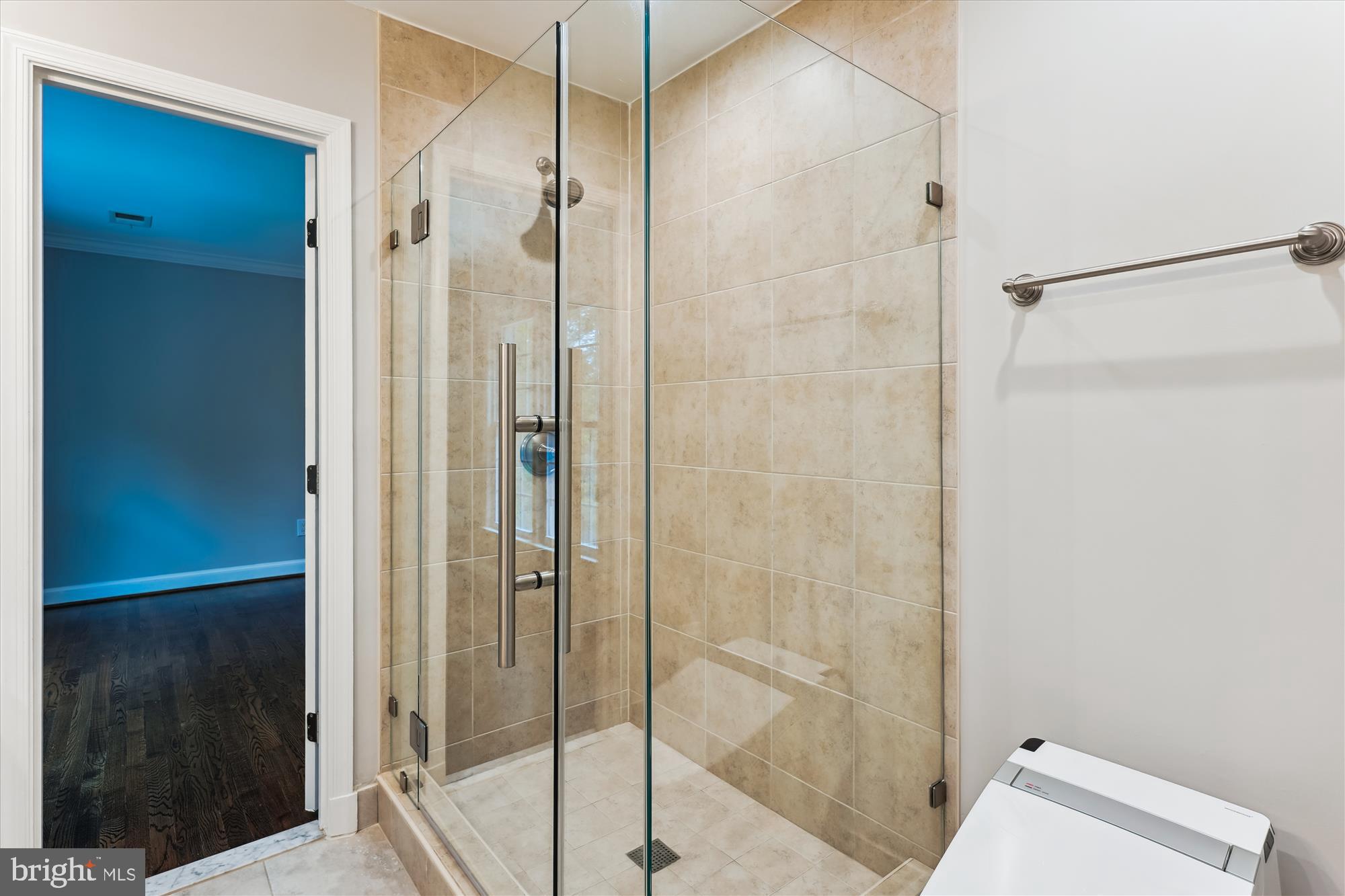 POTOMAC VILLAGE - Residential