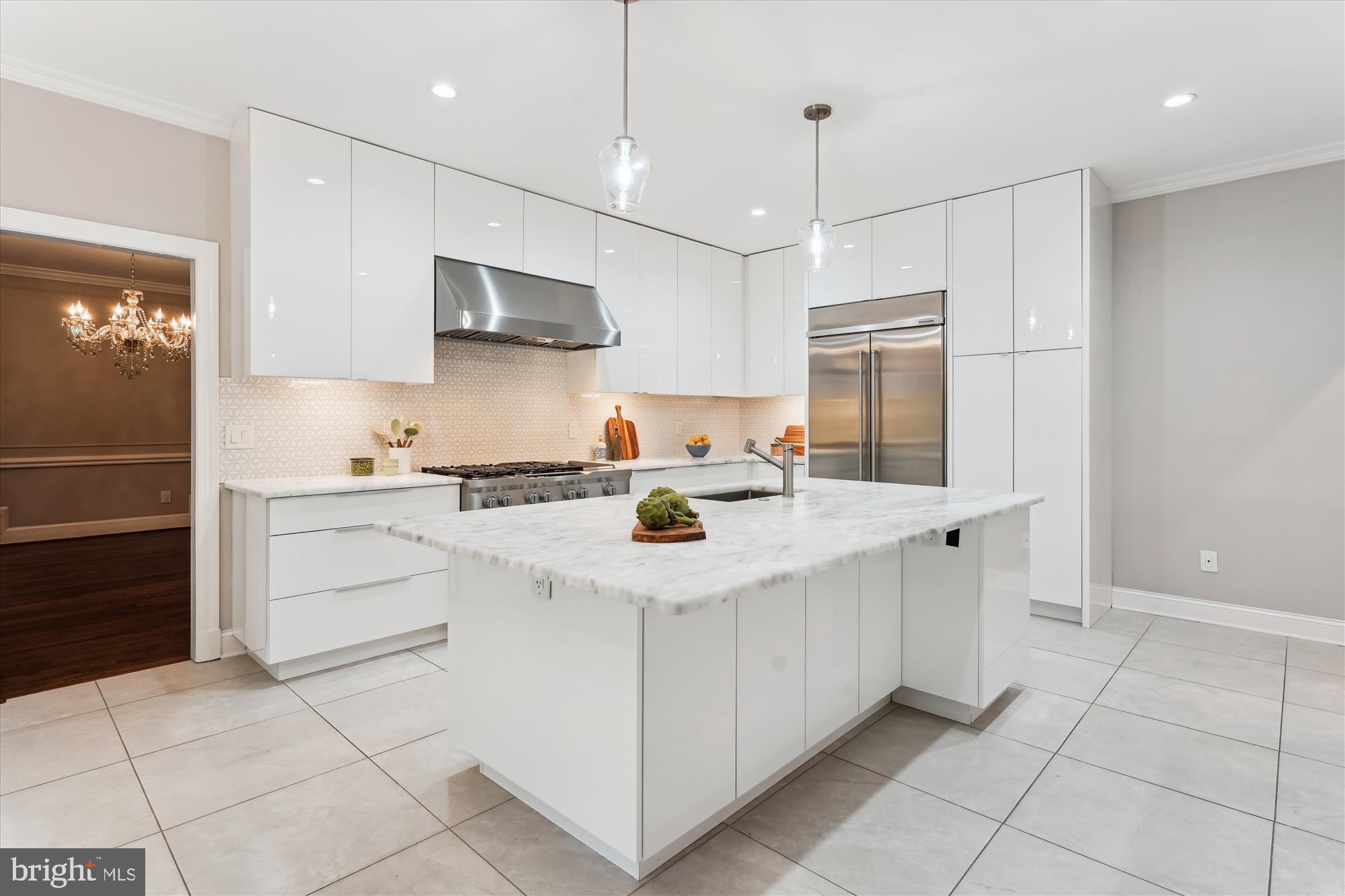 POTOMAC VILLAGE - Residential