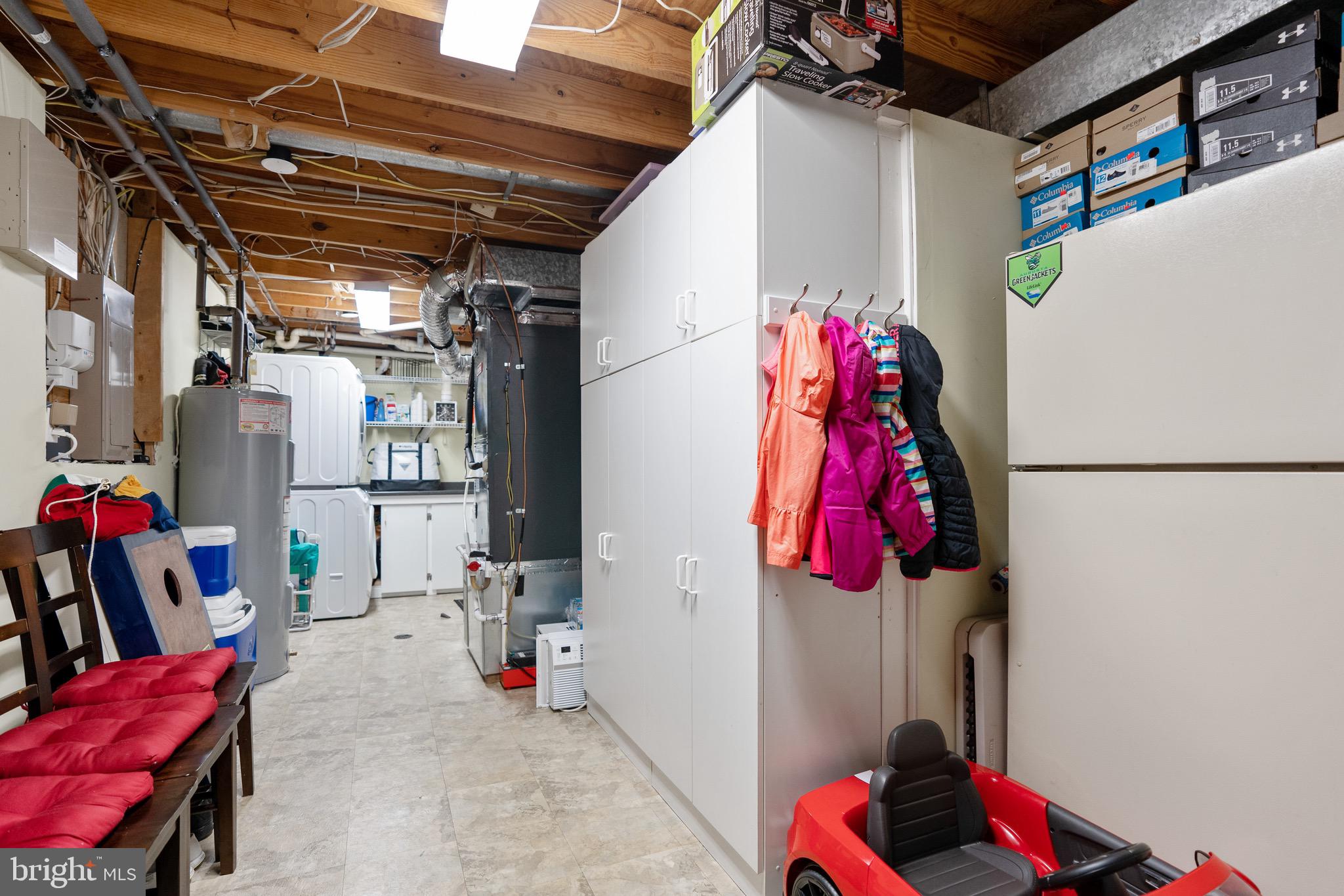 MOCKINGBIRD RIDGE - Residential