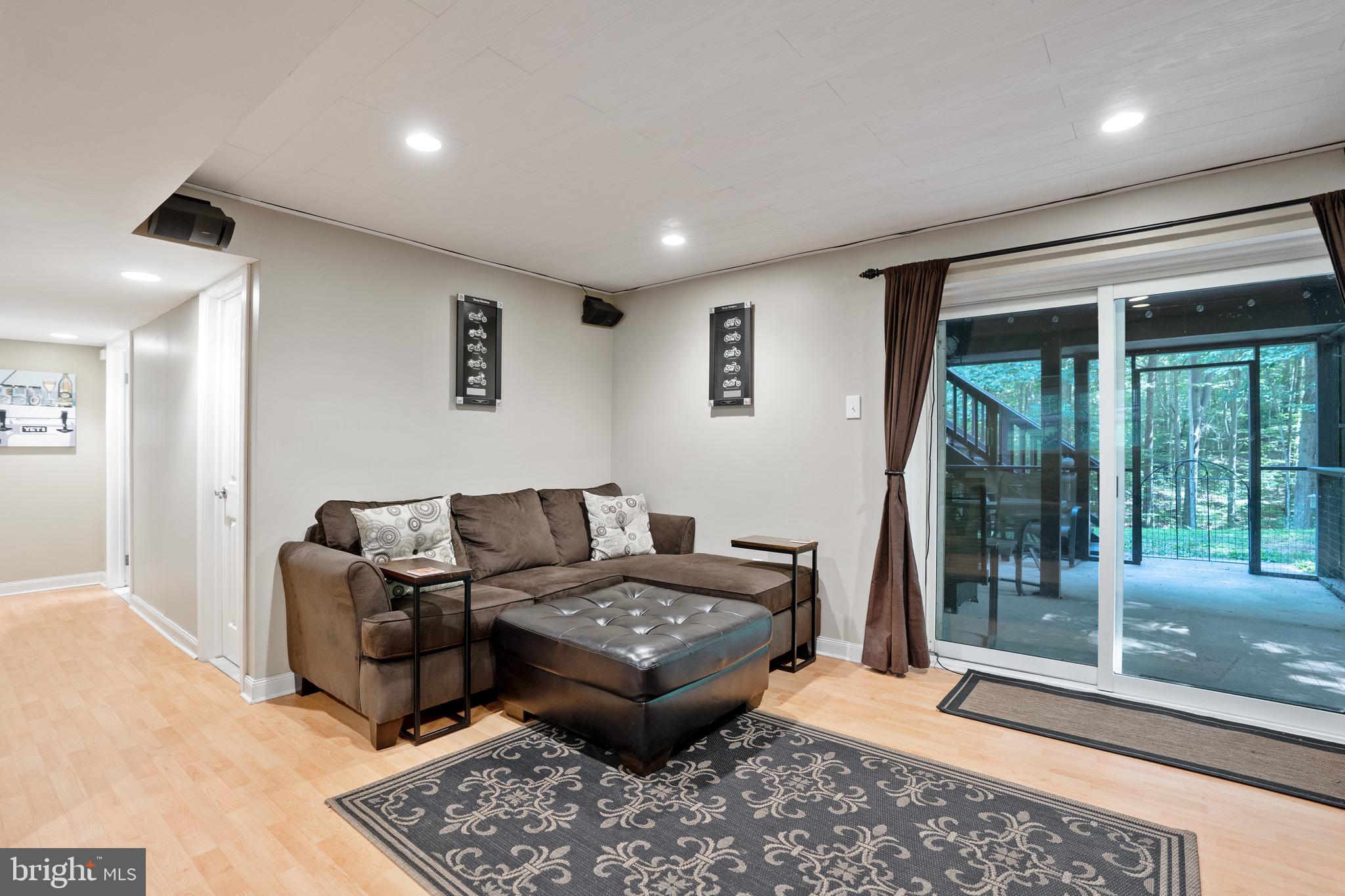 MOCKINGBIRD RIDGE - Residential