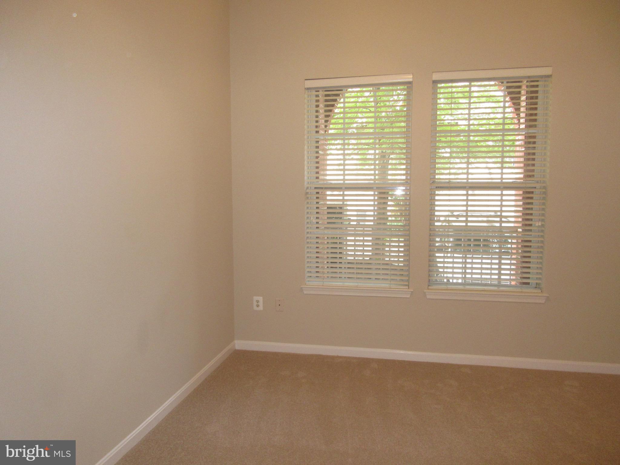 CAMERON STATION - Residential Lease