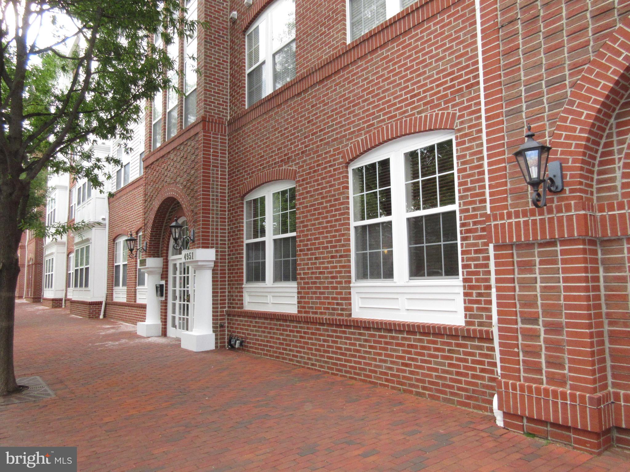 CAMERON STATION - Residential Lease