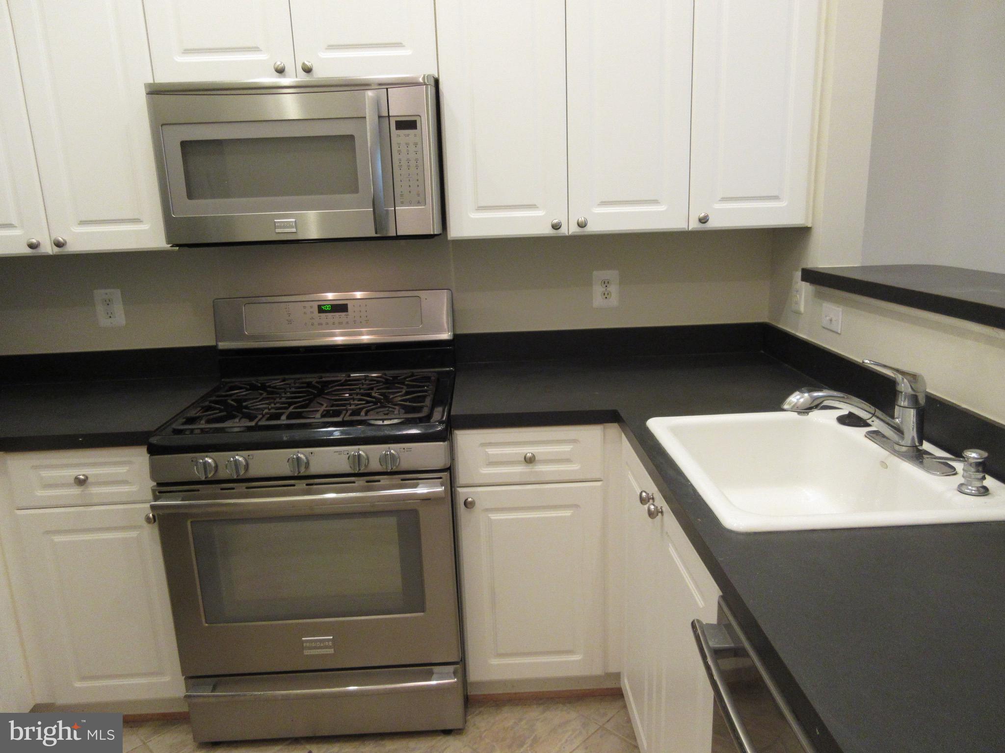 CAMERON STATION - Residential Lease