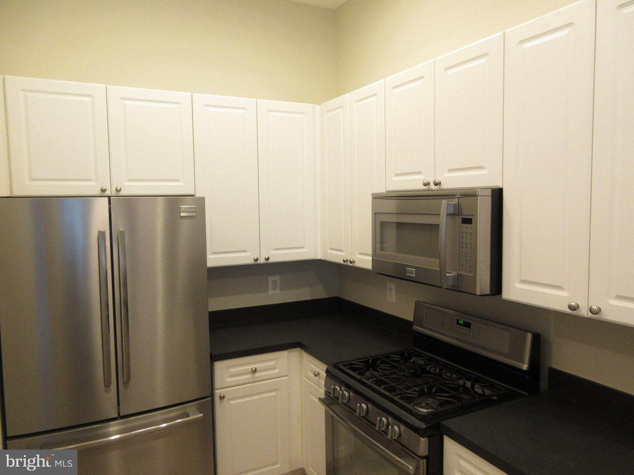 CAMERON STATION - Residential Lease