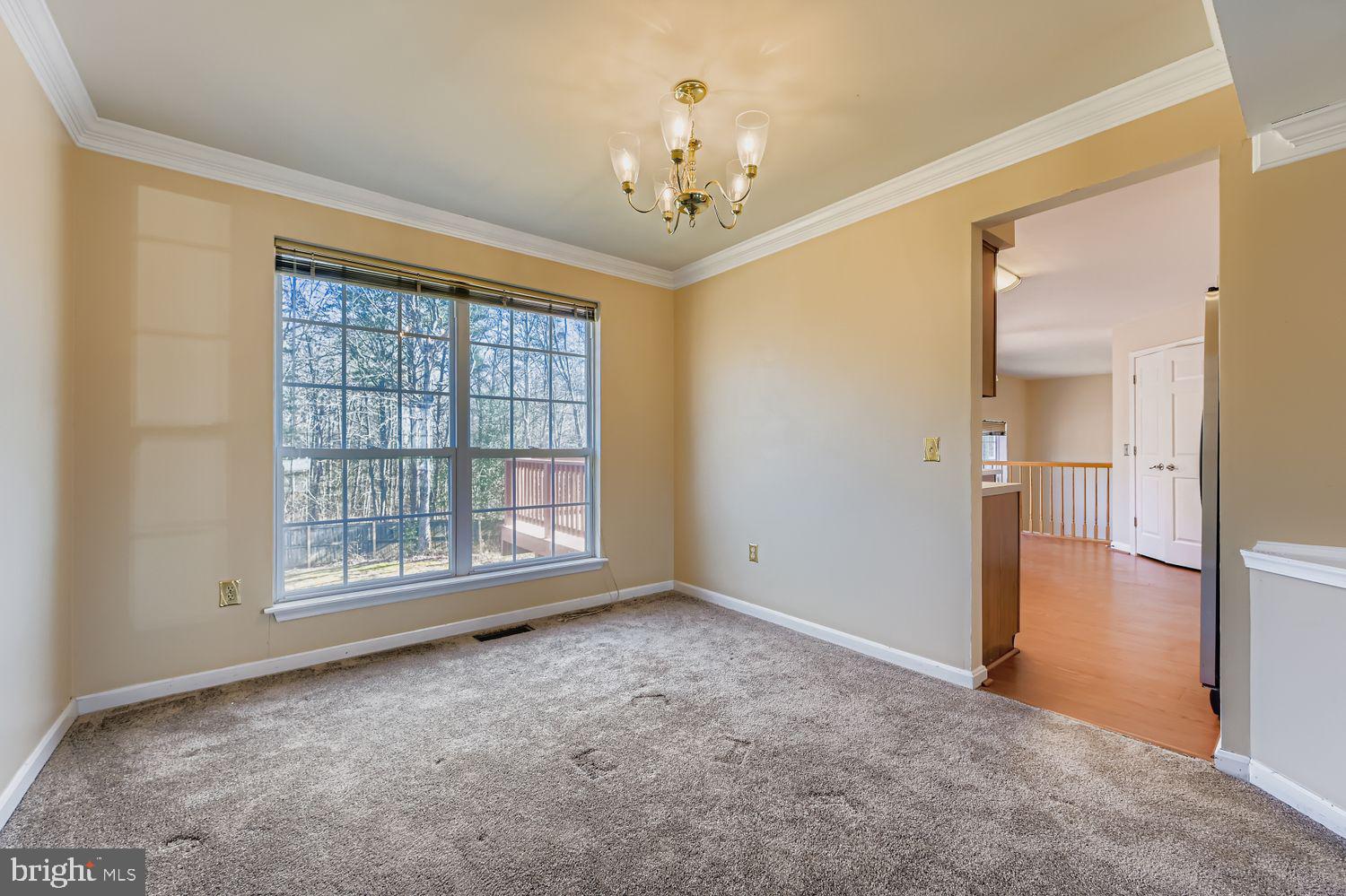 SEVEN OAKS - Residential