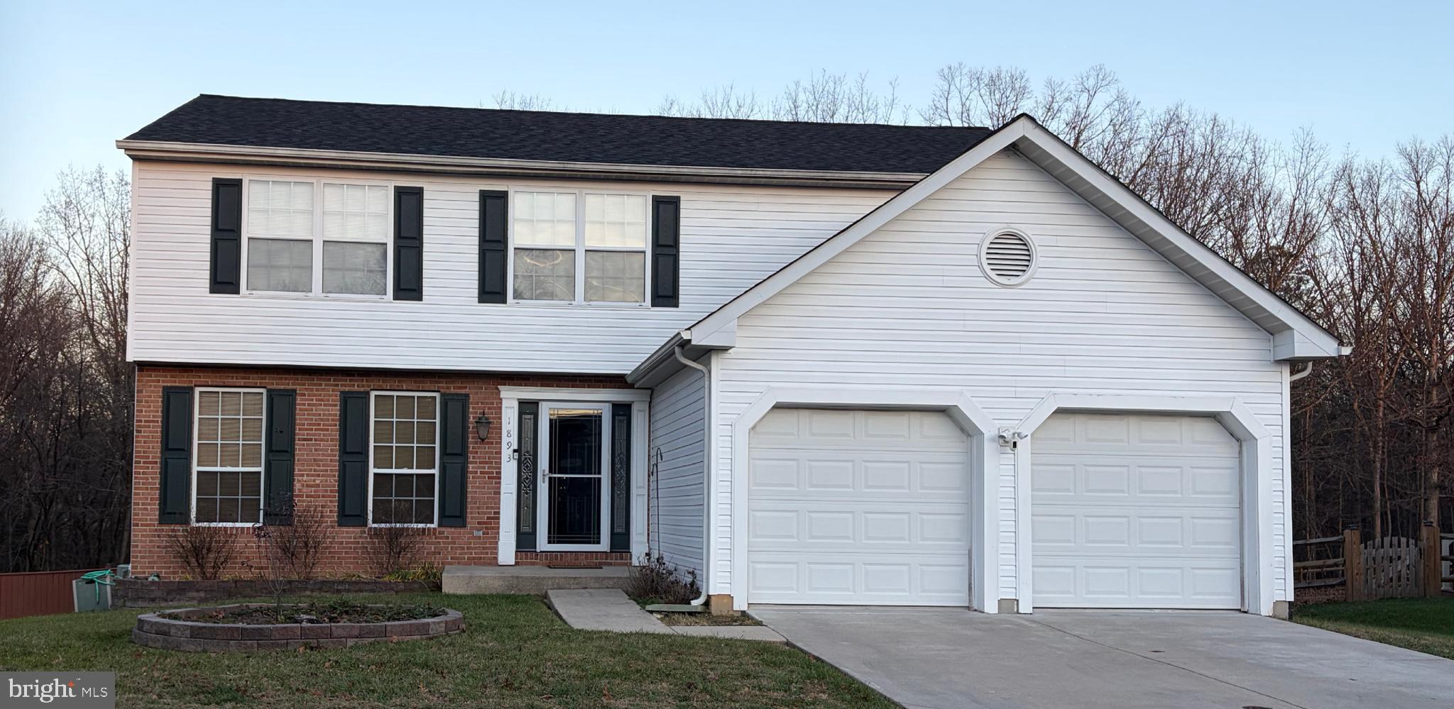 SEVEN OAKS - Residential