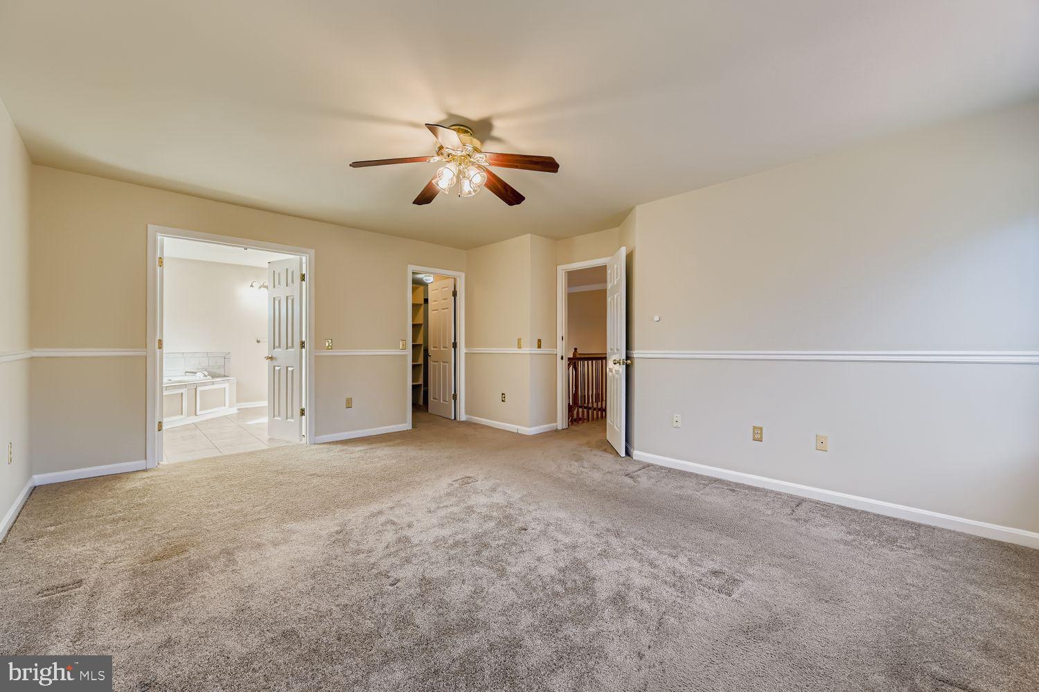 SEVEN OAKS - Residential