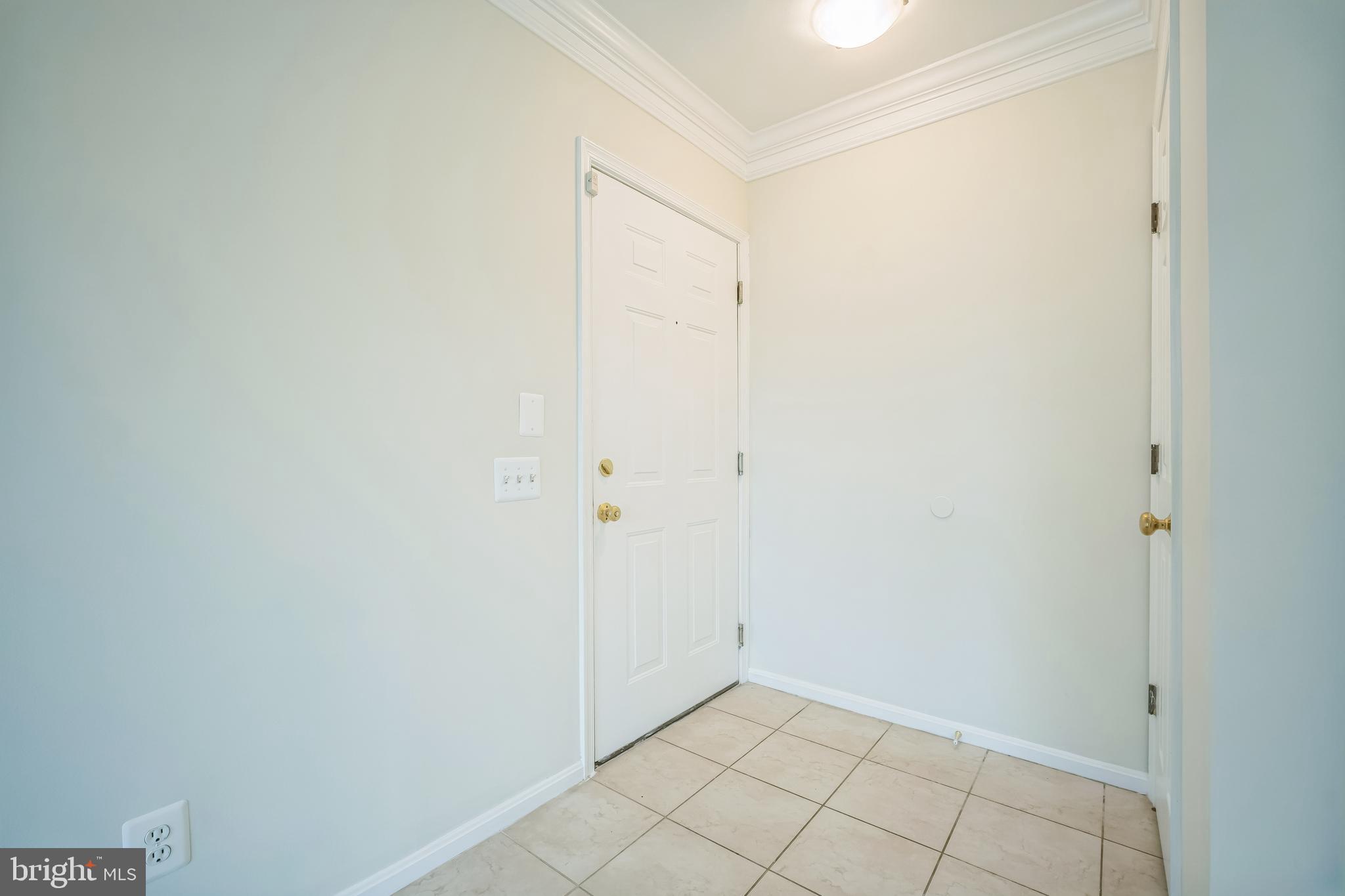 SYCAMORES AT VAN DORN - Residential Lease