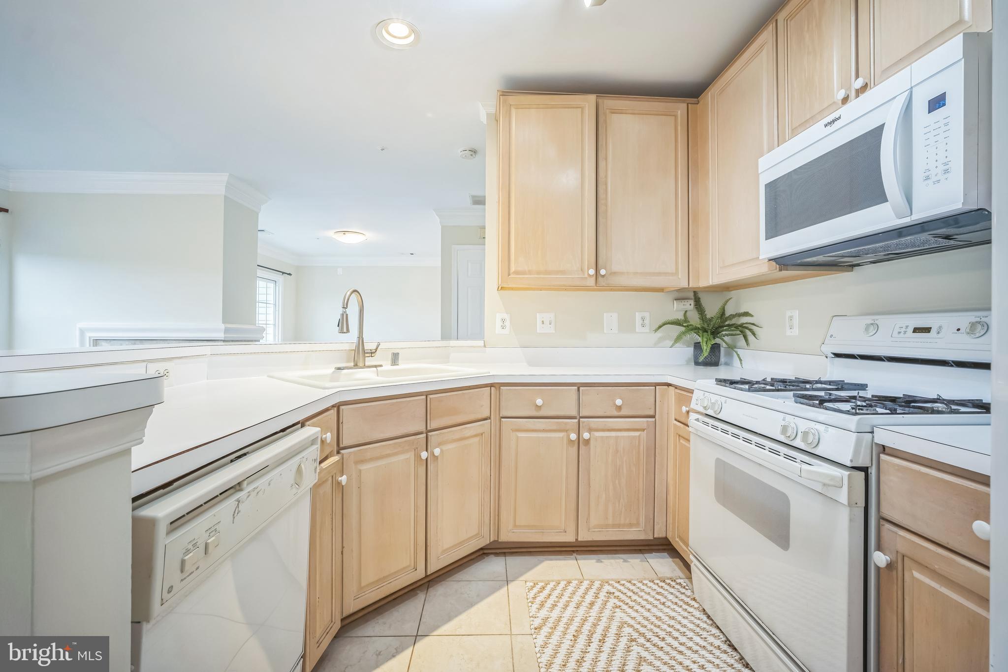 SYCAMORES AT VAN DORN - Residential Lease