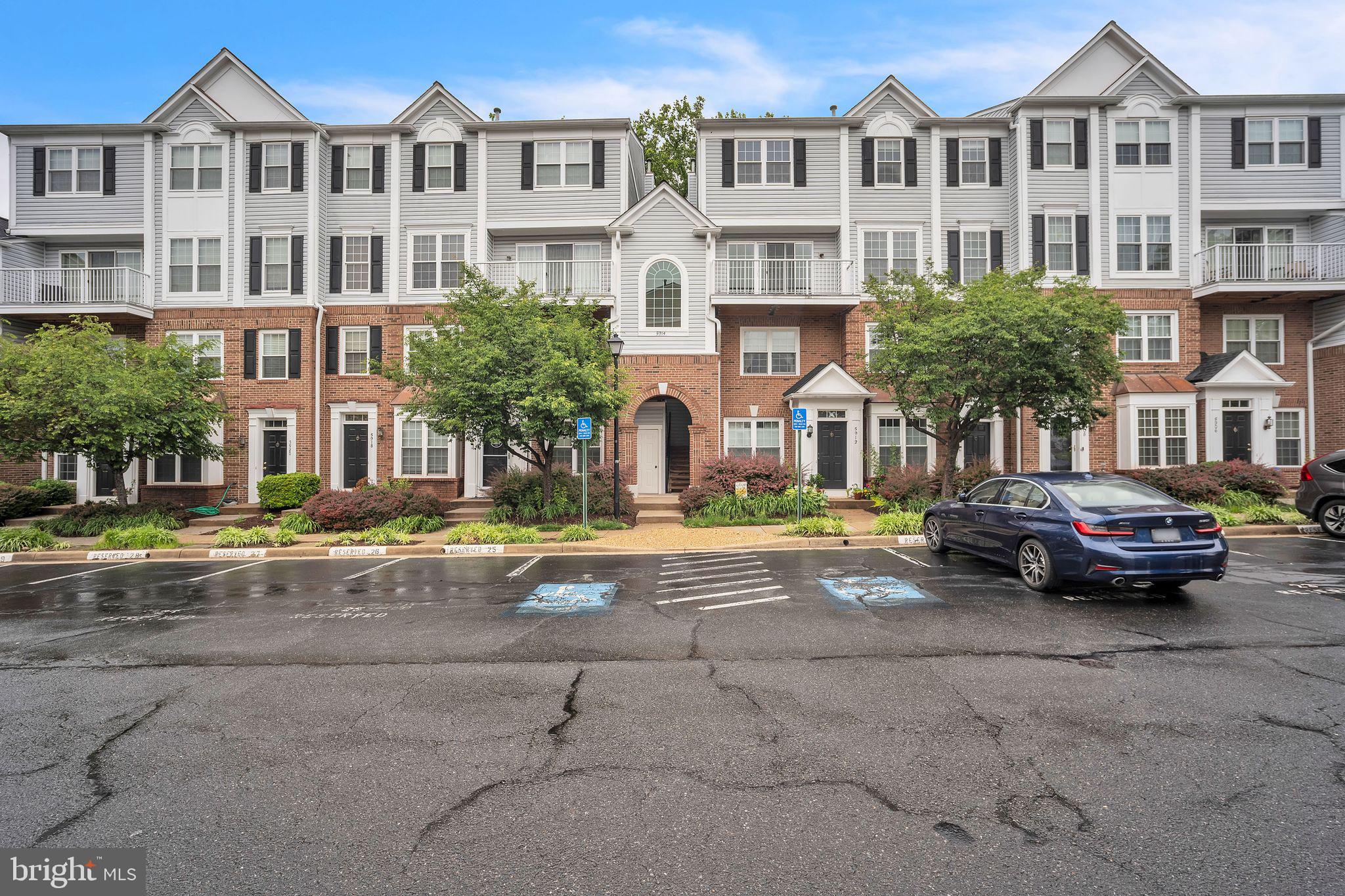 SYCAMORES AT VAN DORN - Residential Lease