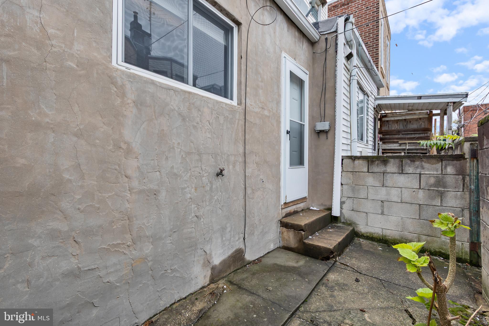 WHITMAN - Residential