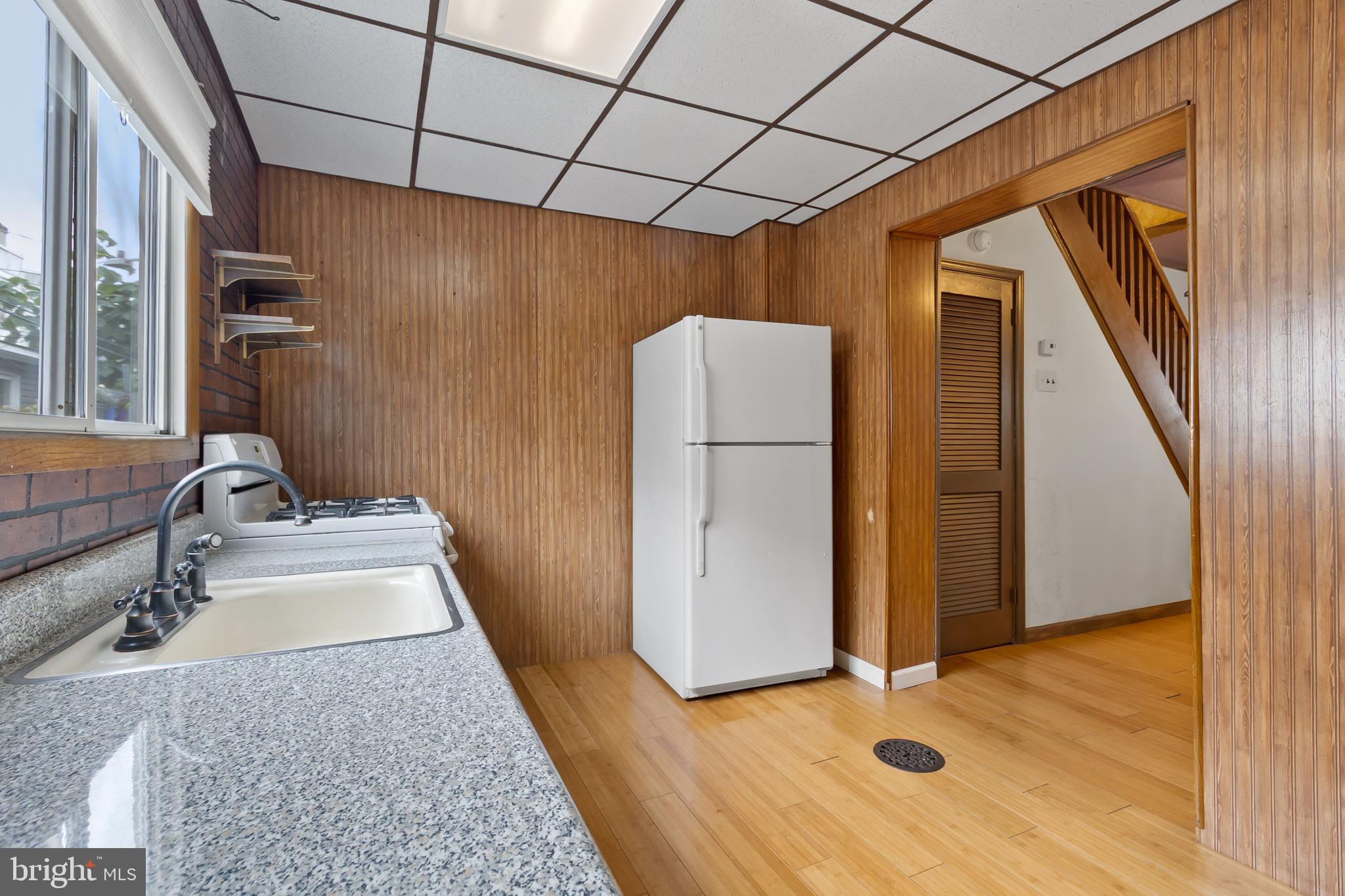 WHITMAN - Residential