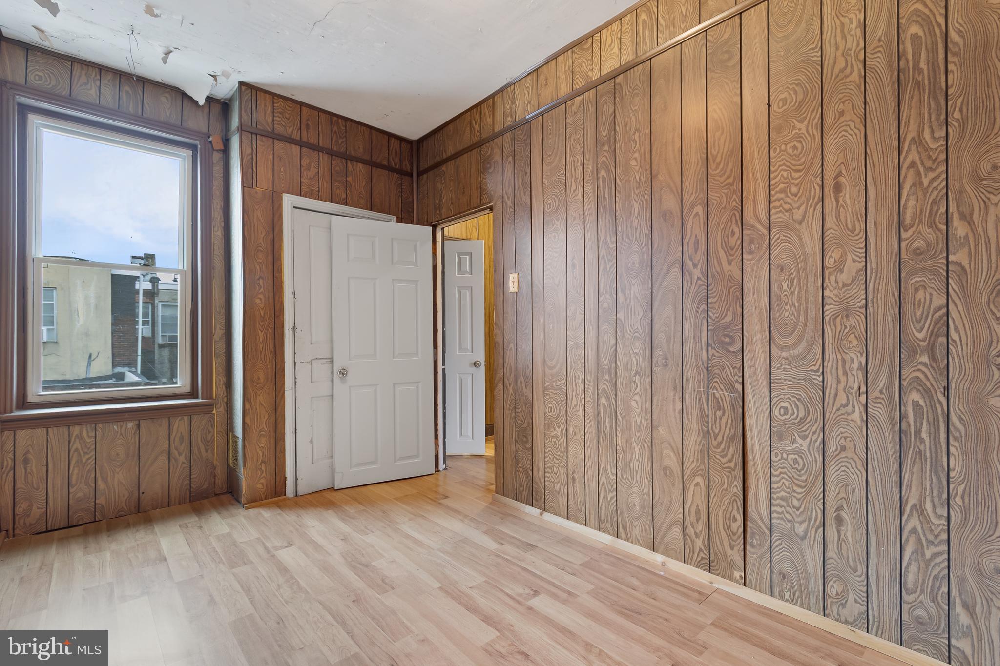 WHITMAN - Residential