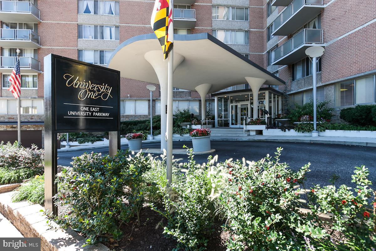 CHARLES VILLAGE - Commercial Sale