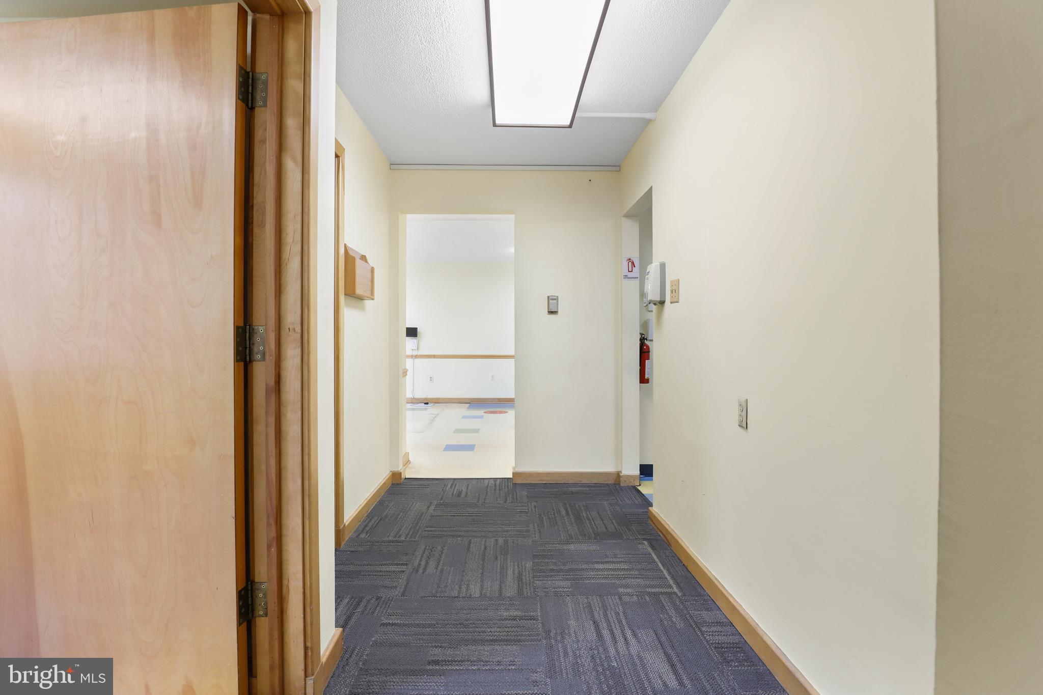 CHARLES VILLAGE - Commercial Sale