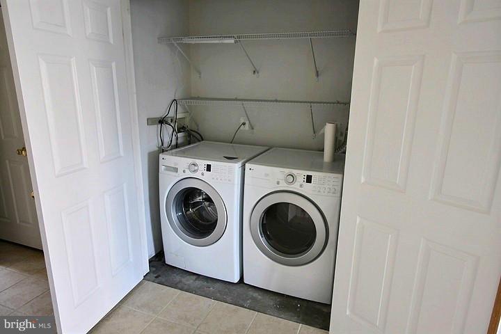 VILLAGES OF URBANA - Residential