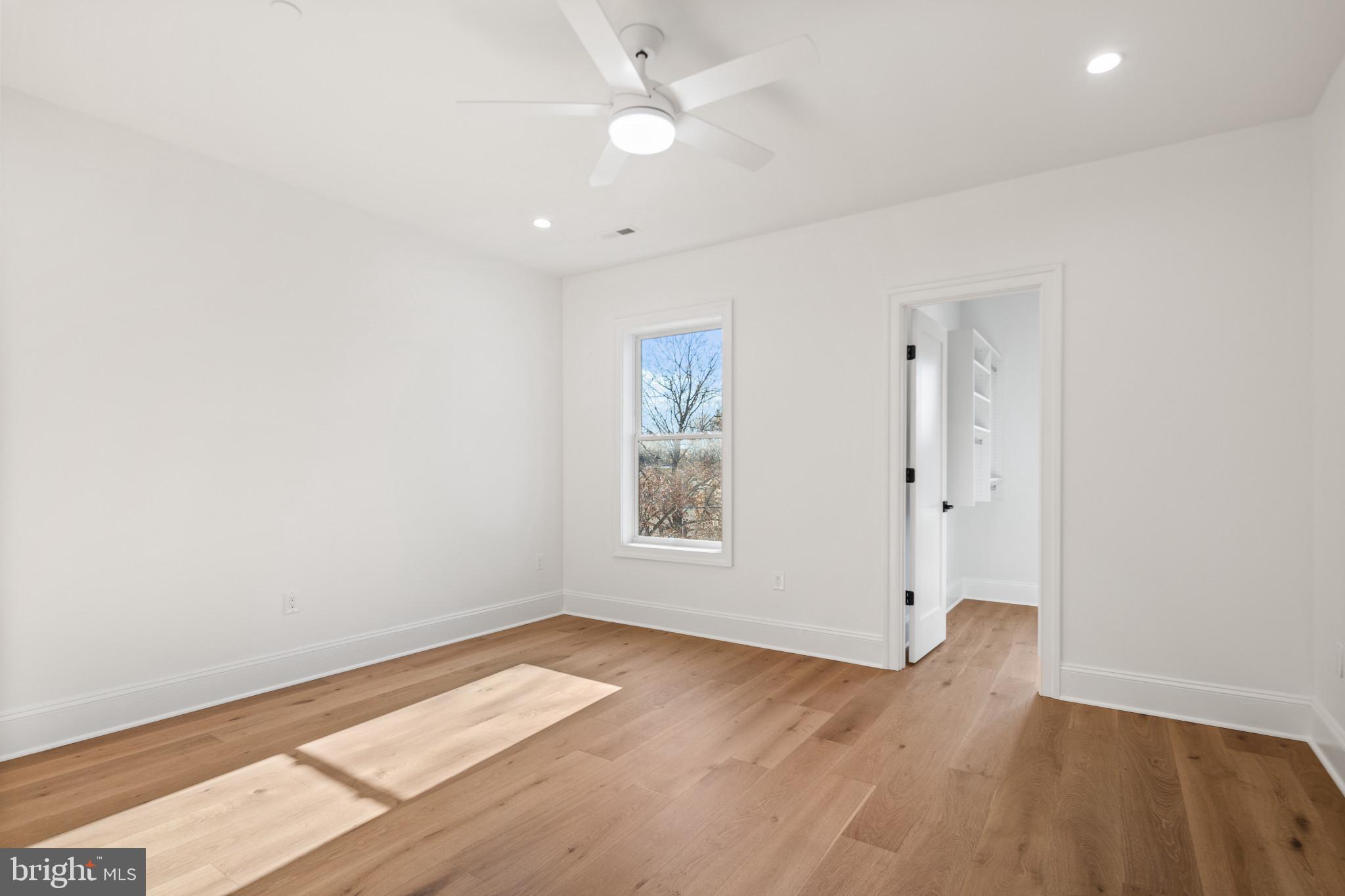 NORTH CLEVELAND PARK - Residential