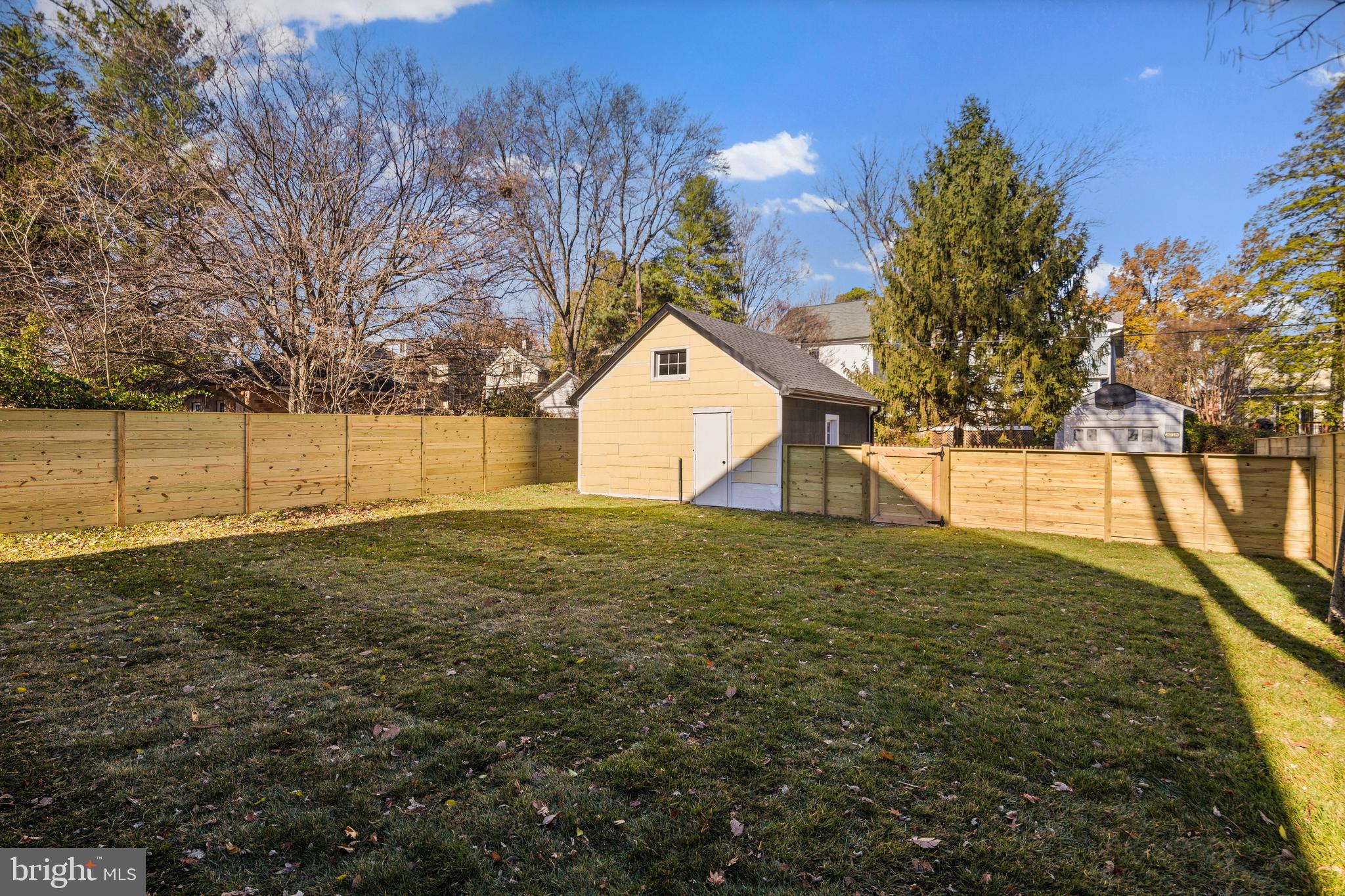 NORTH CLEVELAND PARK - Residential