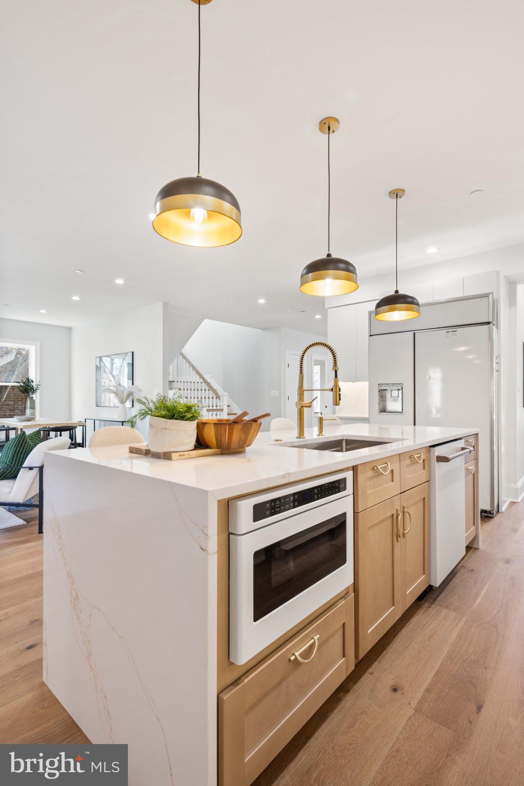 NORTH CLEVELAND PARK - Residential