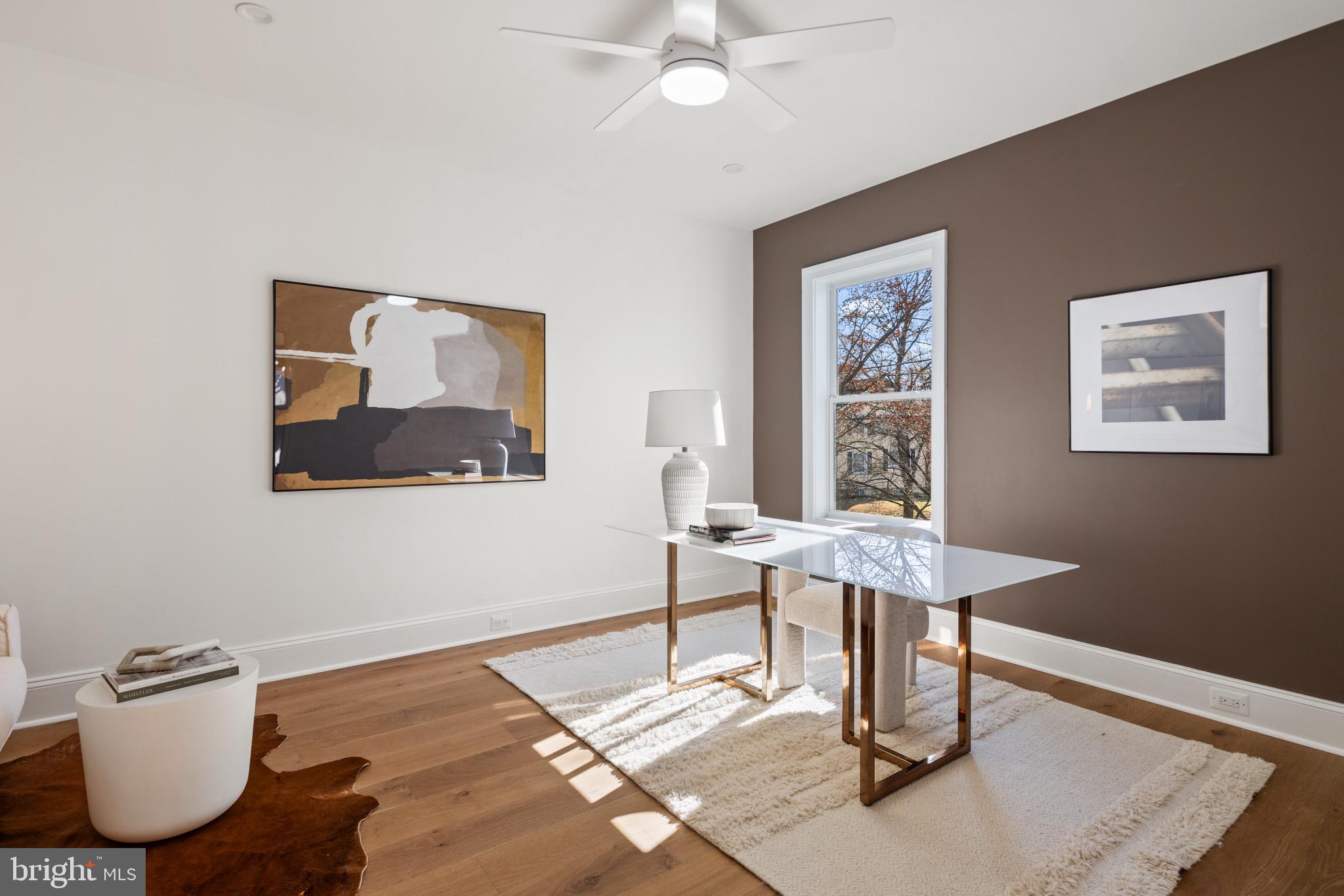NORTH CLEVELAND PARK - Residential
