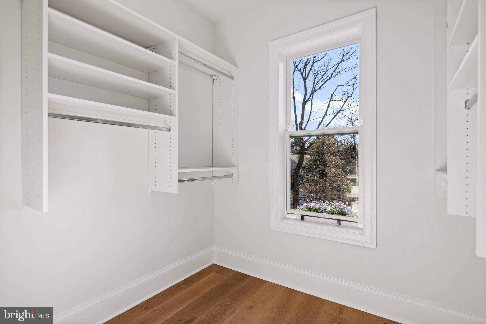 NORTH CLEVELAND PARK - Residential