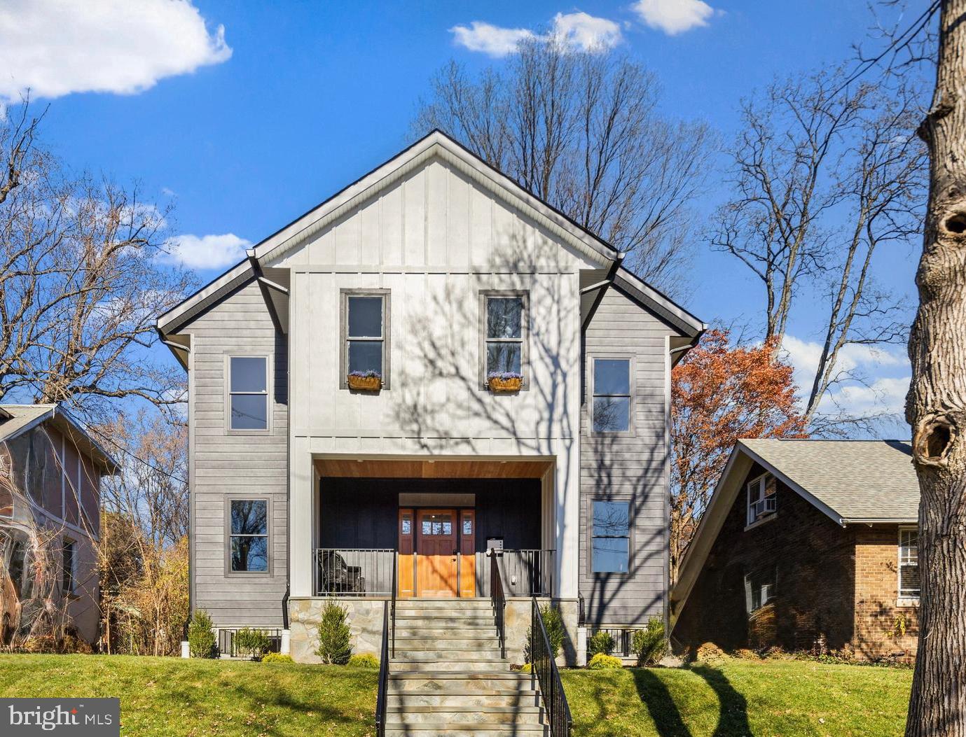 NORTH CLEVELAND PARK - Residential